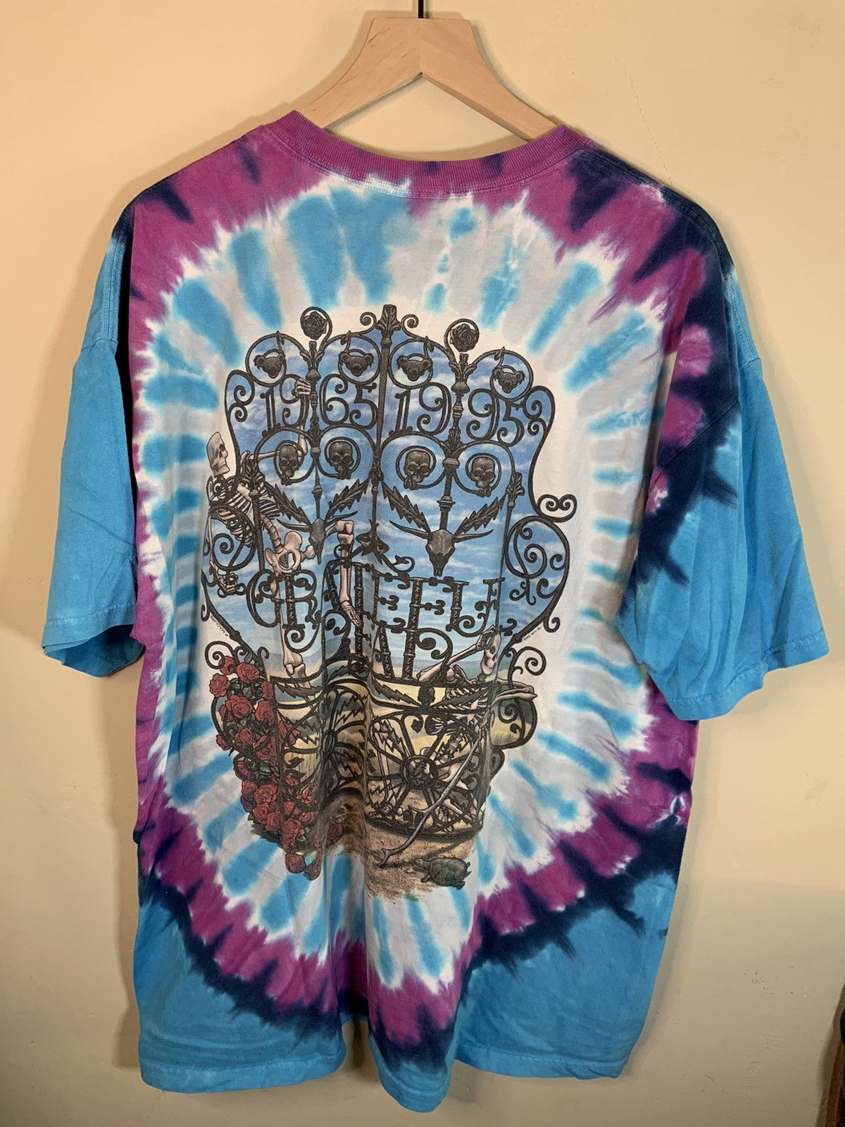Grateful Dead × Liquid Blue × Vintage *RARE* Vintage 1995 Grateful Dead Bertha Rose Tie-Dye Shirt Size US XXL / EU 58 / 5 - 2 Thumbnail