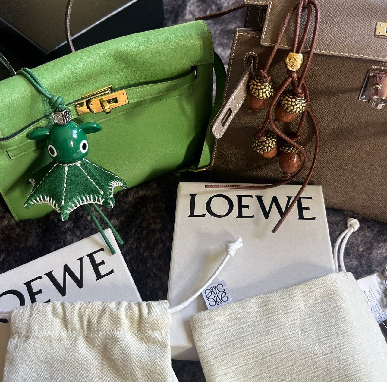 Loewe Loewe Leather Wooden Acorn Bag Charm Brown Rare New Keychain Size ONE SIZE - 6 Thumbnail