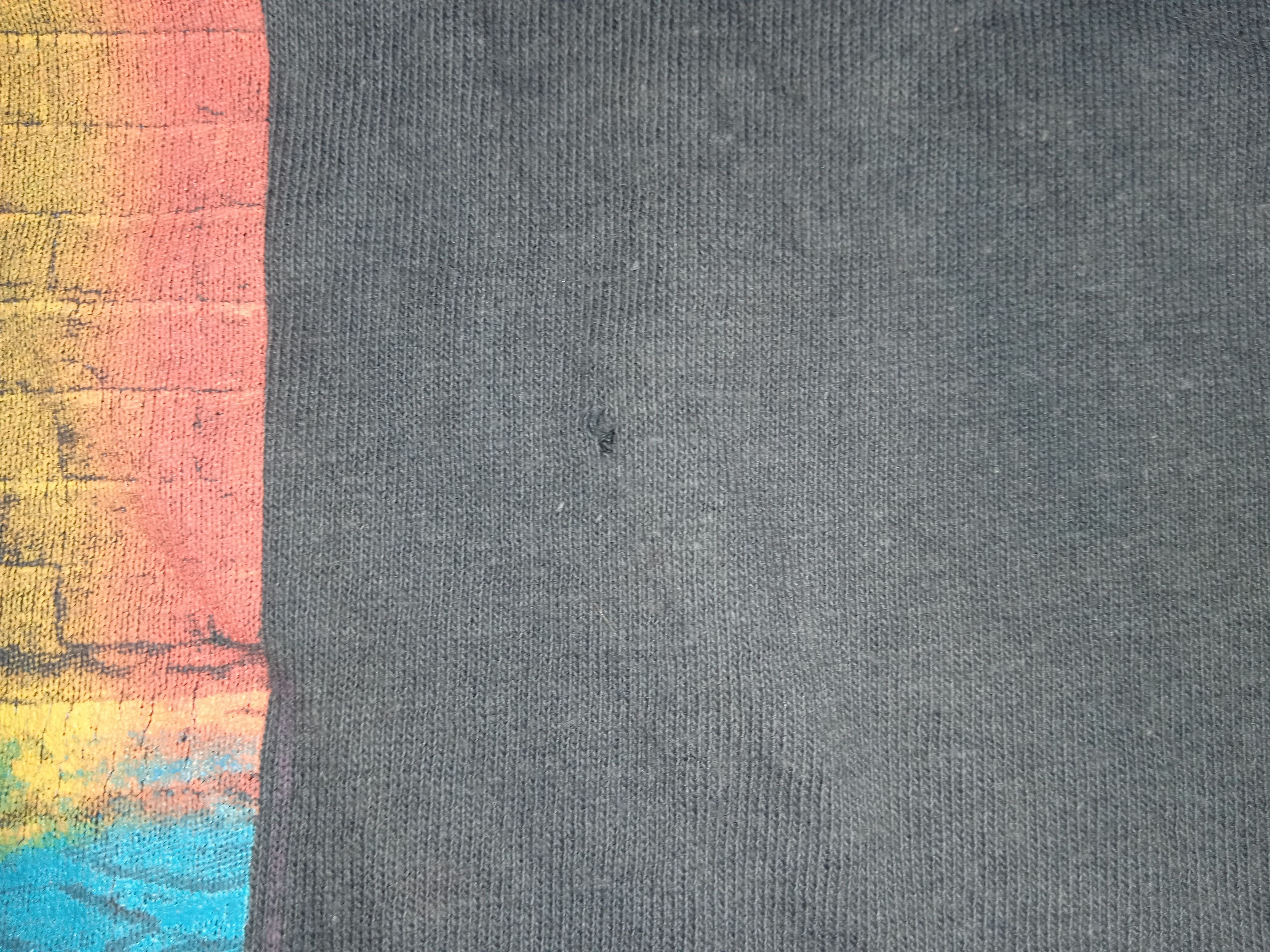 Vintage Vintage Distressed 90s The Beatles T Shirt Size US XL / EU 56 / 4 - 6 Thumbnail