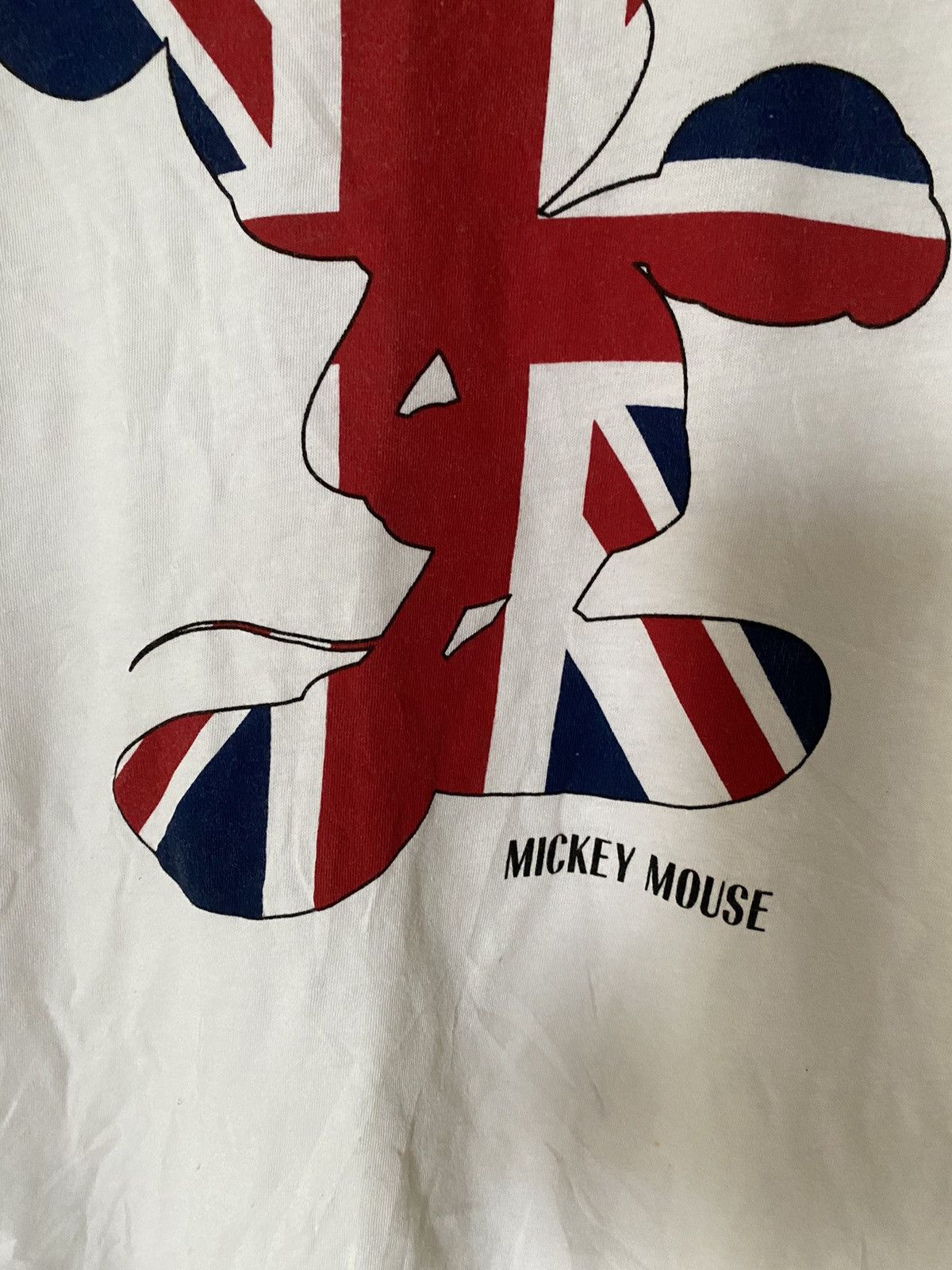 20471120 Vtg Edge Rupert Japan x Mickey UK citizens of the world Size US M / EU 48-50 / 2 - 4 Thumbnail