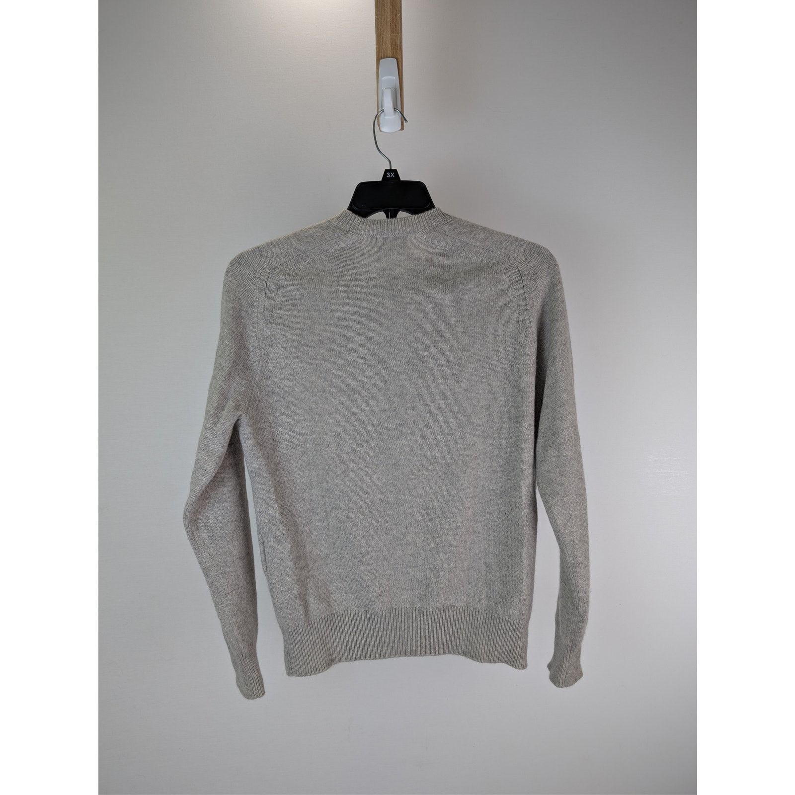 Tom Ford o1rshd1 CC20 cashmere crew-neck sweater in Grey Size US M / EU 48-50 / 2 - 16 Thumbnail