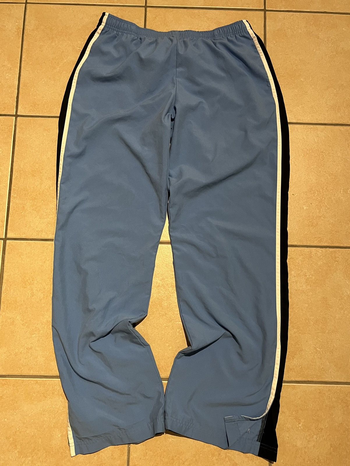 Nike Nike Trackpants Size US 35 - 2 Thumbnail
