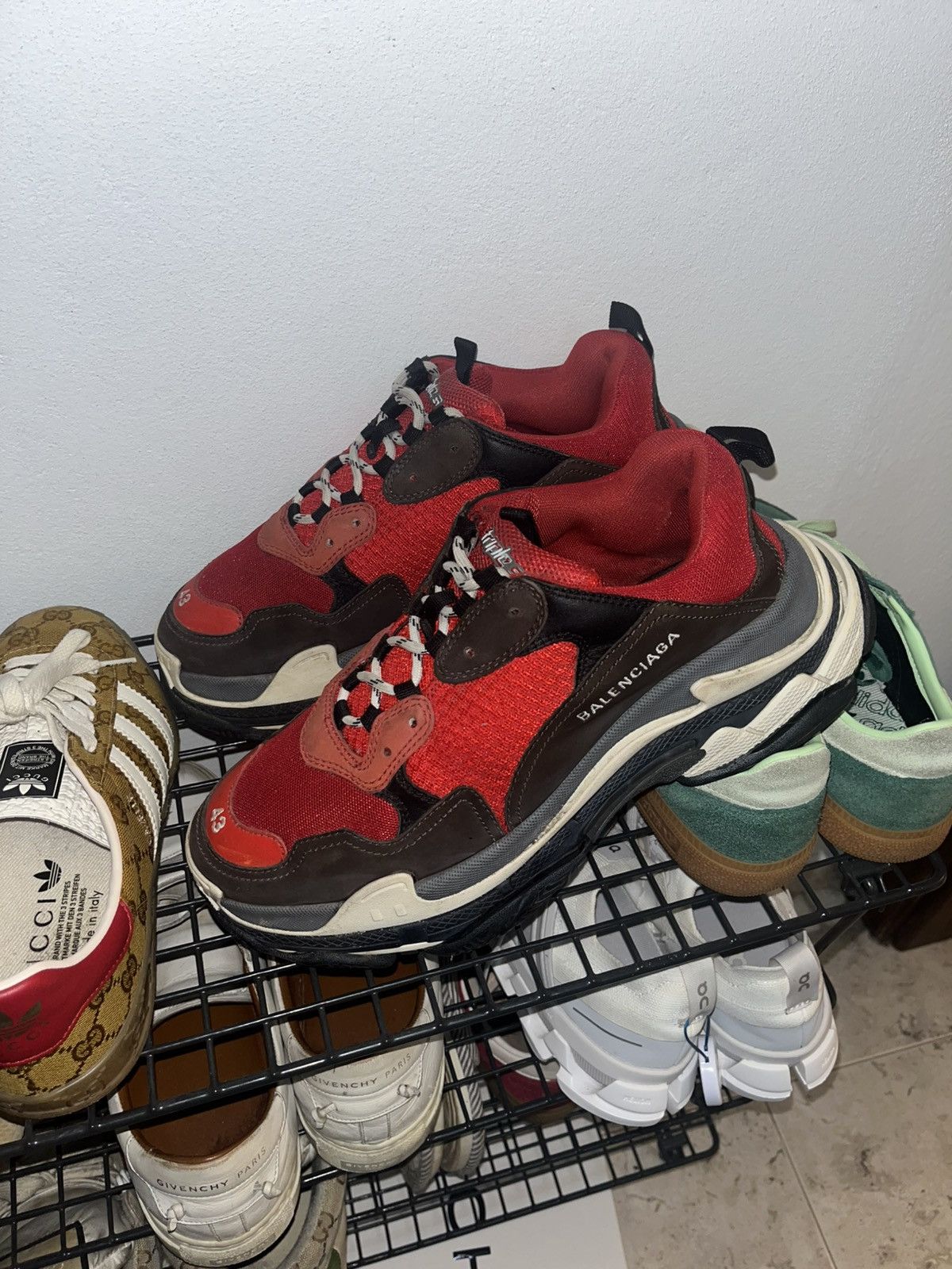 Balenciaga Balenciaga Triple S Red Black ‘Bred’ (Pre-Distressed) 2018 Size US 10 / EU 43 - 4 Thumbnail
