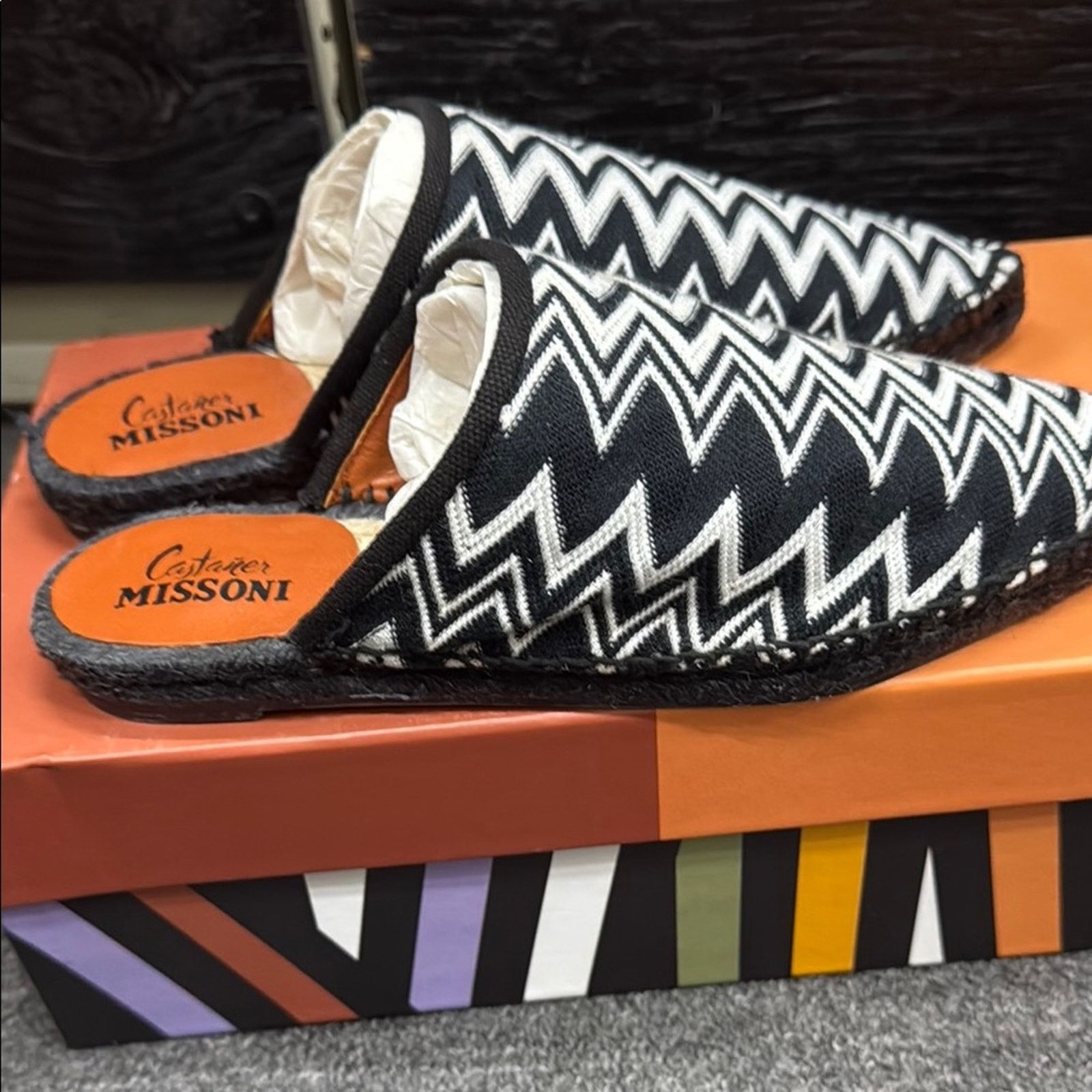 Missoni NWT Missoni Black Zigzag Women's Loafer Shoes Size 36 US 6 Size US 6 / IT 36 - 2 Thumbnail