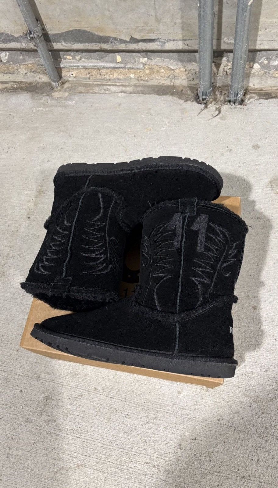 1199 Bazo 1199 Ugg Cowboy Boots Size US 11 / EU 44 - 3 Thumbnail