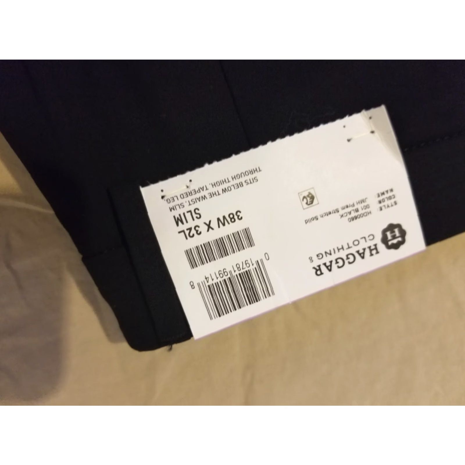 Haggar Haggar Pants Mens Dress Pants 38x32 Black Flat Front Poly 38 Inseam Straight Leg Slit/Slash Pocket Regular Size Department Men Size US 38 / EU 54 - 3 Thumbnail