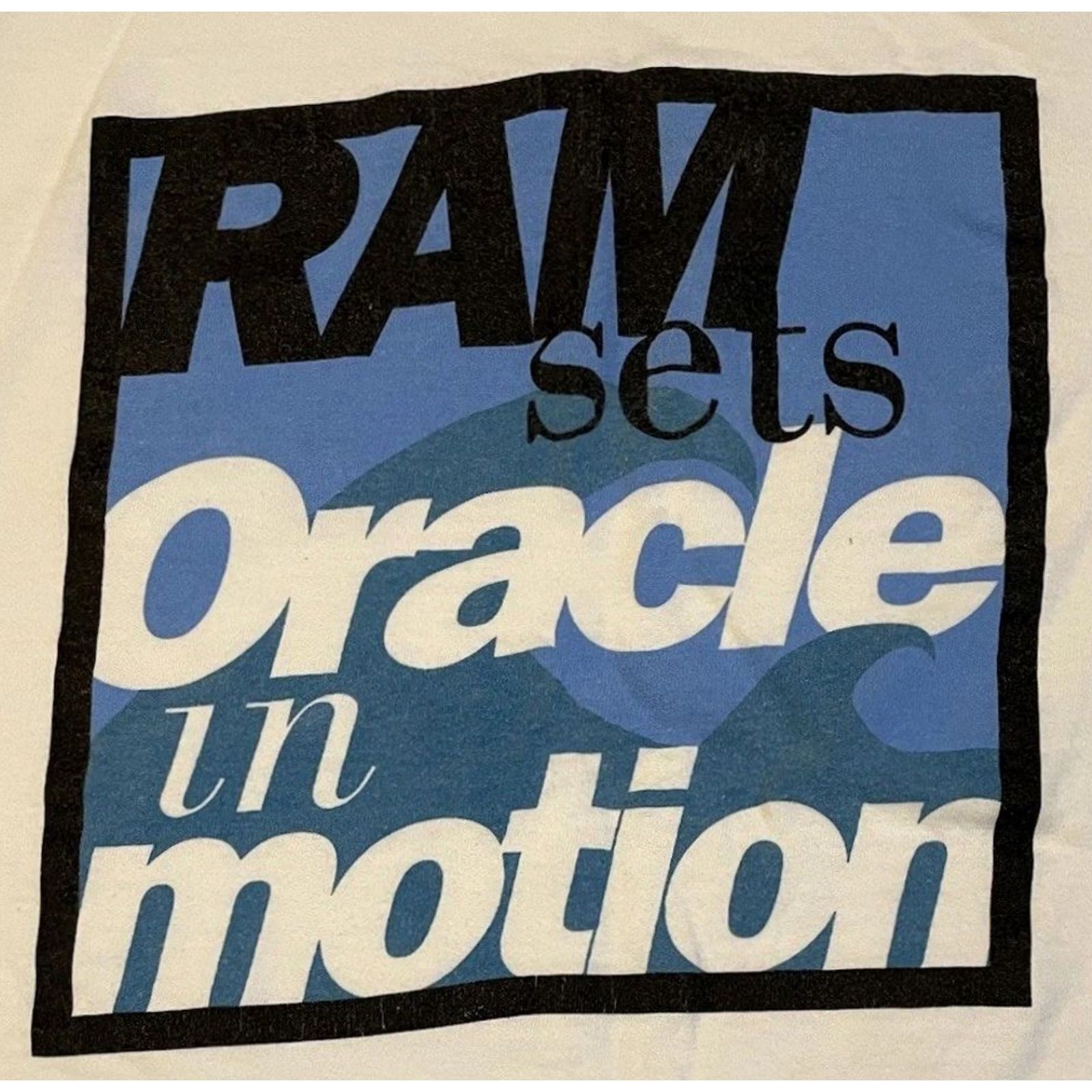 Apple VINTAGE RAM Mobile Data Faded Shirt XL White, Single Stitch, 90s, Cell Phone, Tech, Vintage 1990s Shirt Mens XL Size US XL / EU 56 / 4 - 3 Thumbnail