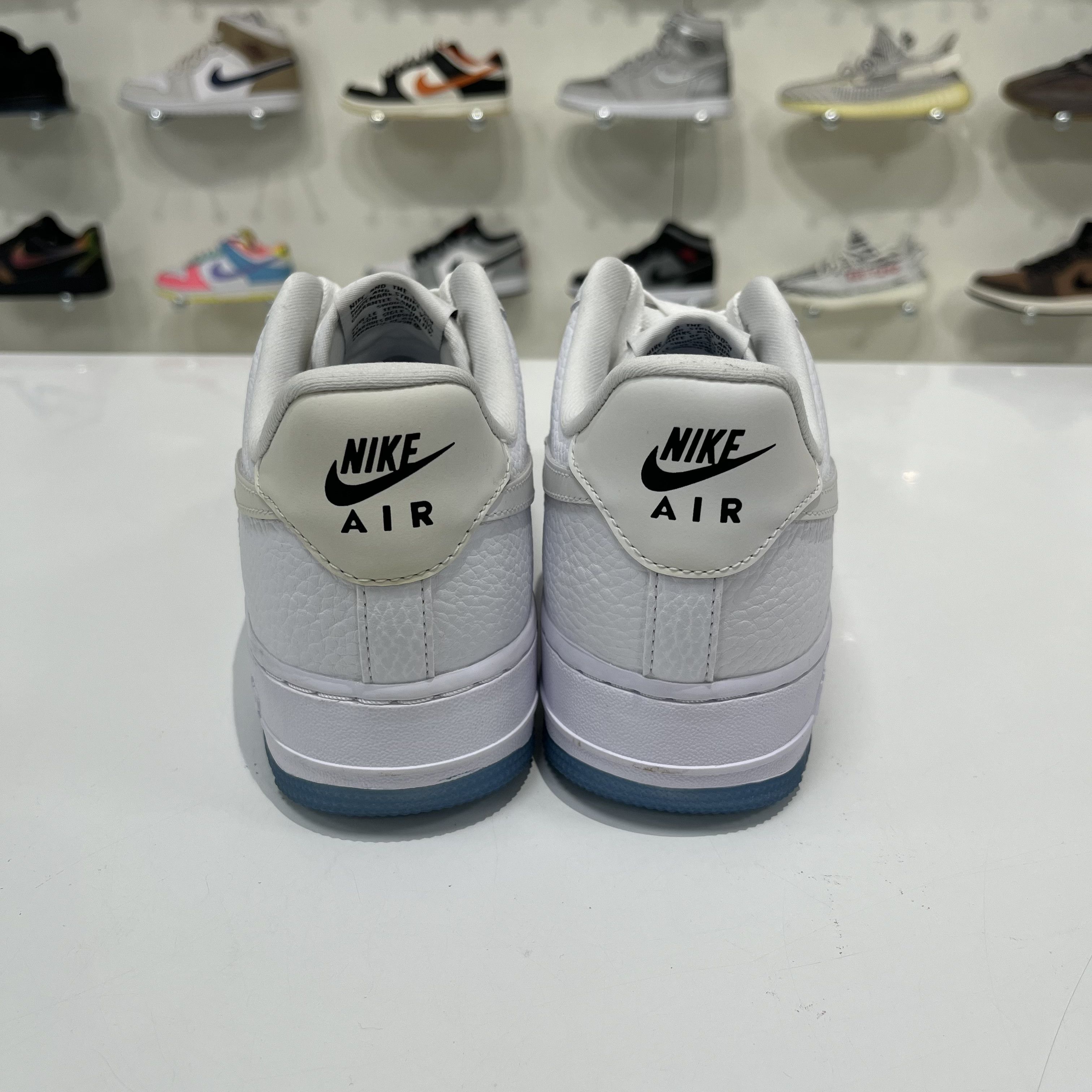 Nike Nike Air Force 1 Low UV Reactive Swoosh (W) Size US 8.5 / EU 41-42 - 3 Thumbnail