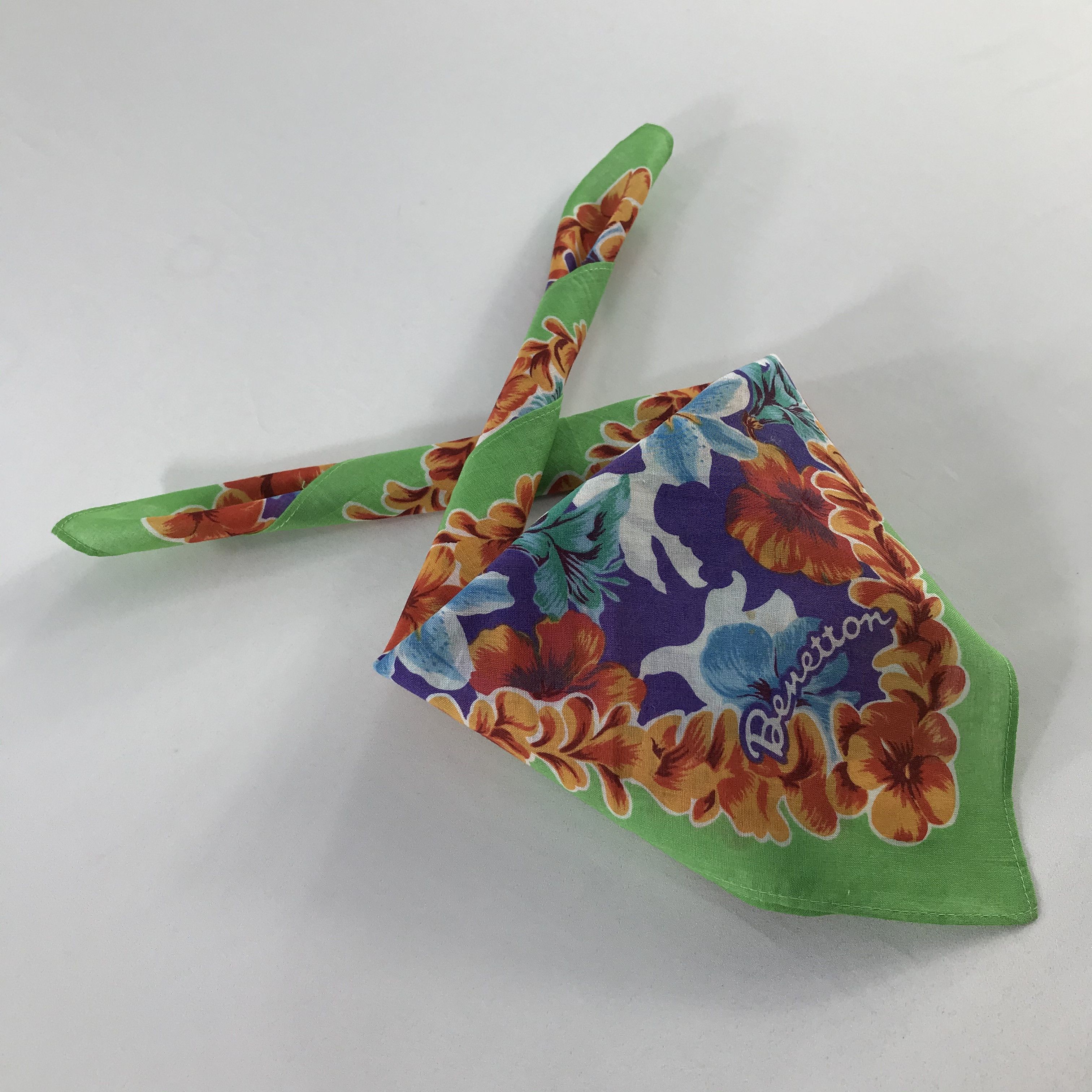 Benetton × Vintage Benetton Bandana / Handkerchief / Neckerchief - S963 Size ONE SIZE - 4 Thumbnail