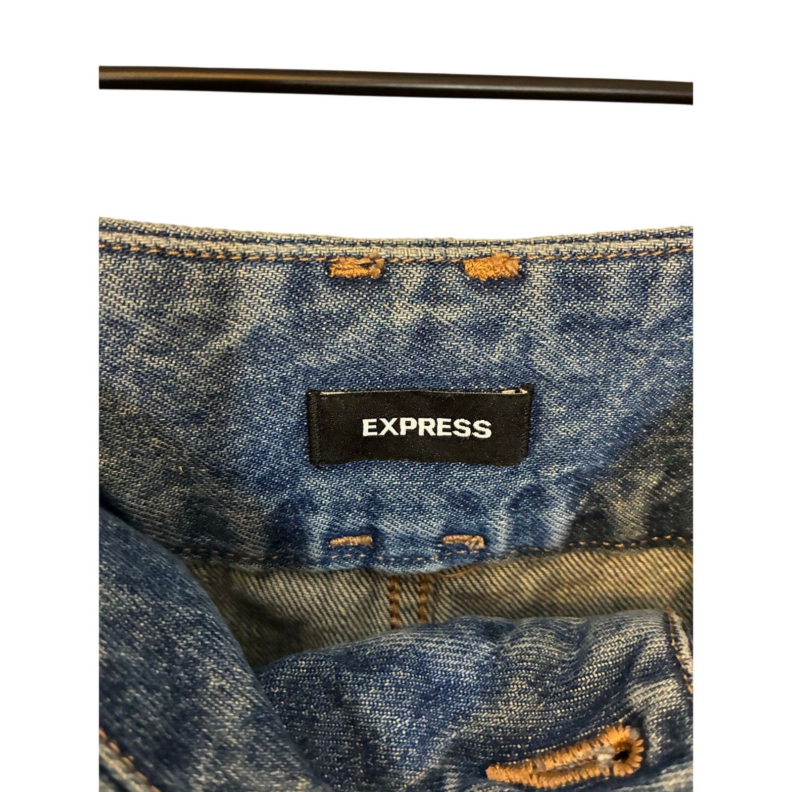Express Express High Waist Cowboy Relaxed Wide Leg Jeans Barrel 4 Size 27" / US 4 / IT 40 - 4 Thumbnail