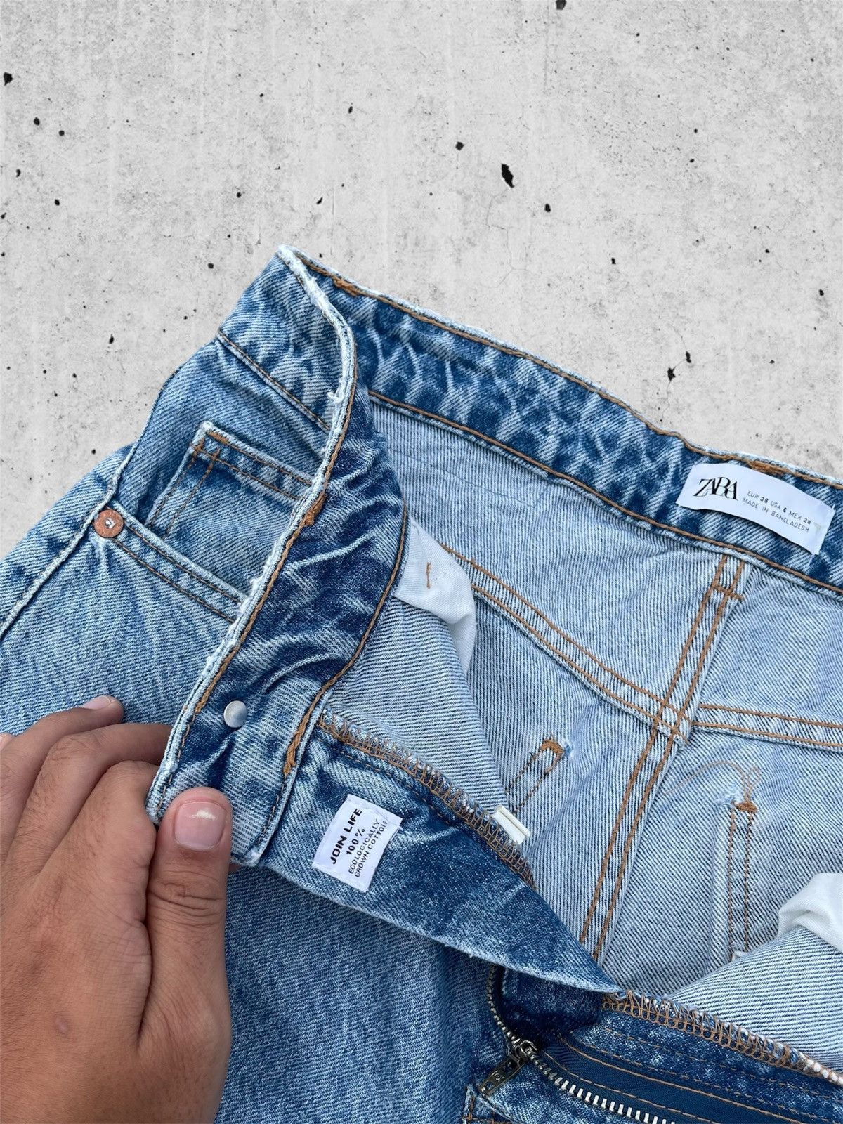 Designer × Jean 🔥 Zara Light Blue Distressed Denim W28 🔥 Size US 28 / EU 44 - 6 Thumbnail