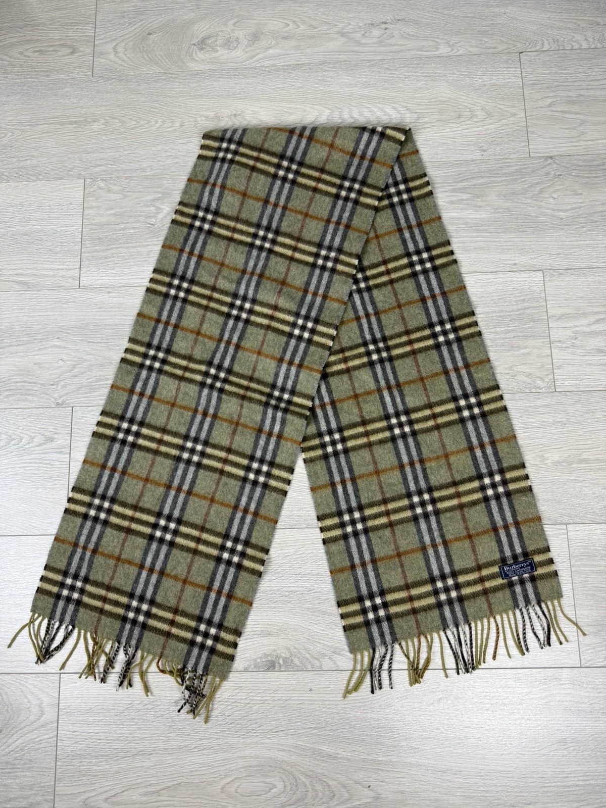 Burberry Burberry Nova Check cashmere Scarf Size ONE SIZE - 1 Thumbnail