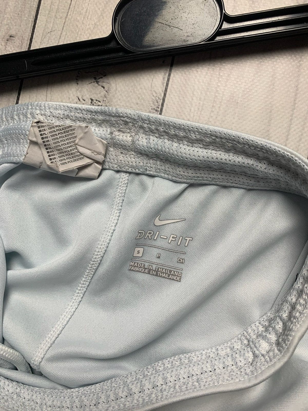 Nike × Vintage Vintage Nike Chelsea soccer shorts size S logo Size US 30 / EU 46 - 5 Thumbnail