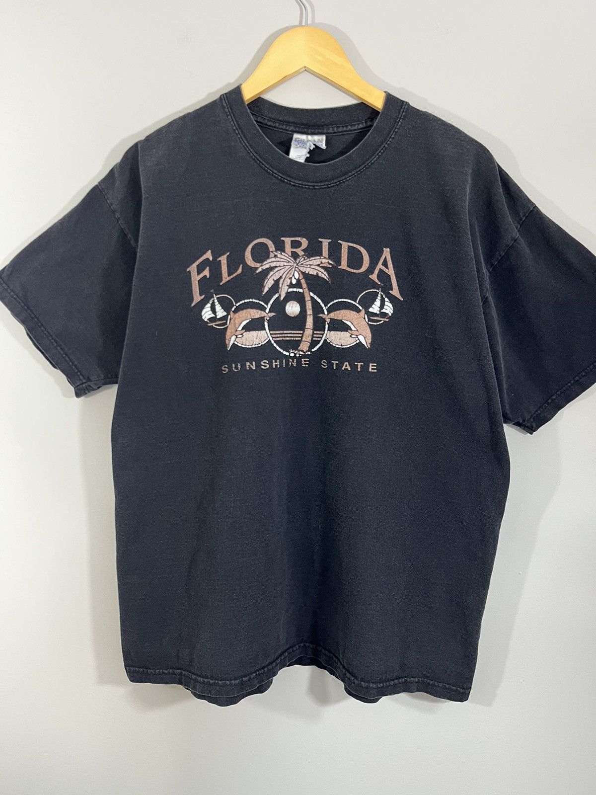 Vintage Florida Sun Faded Black Distressed Tee Size US XL / EU 56 / 4 - 2 Thumbnail
