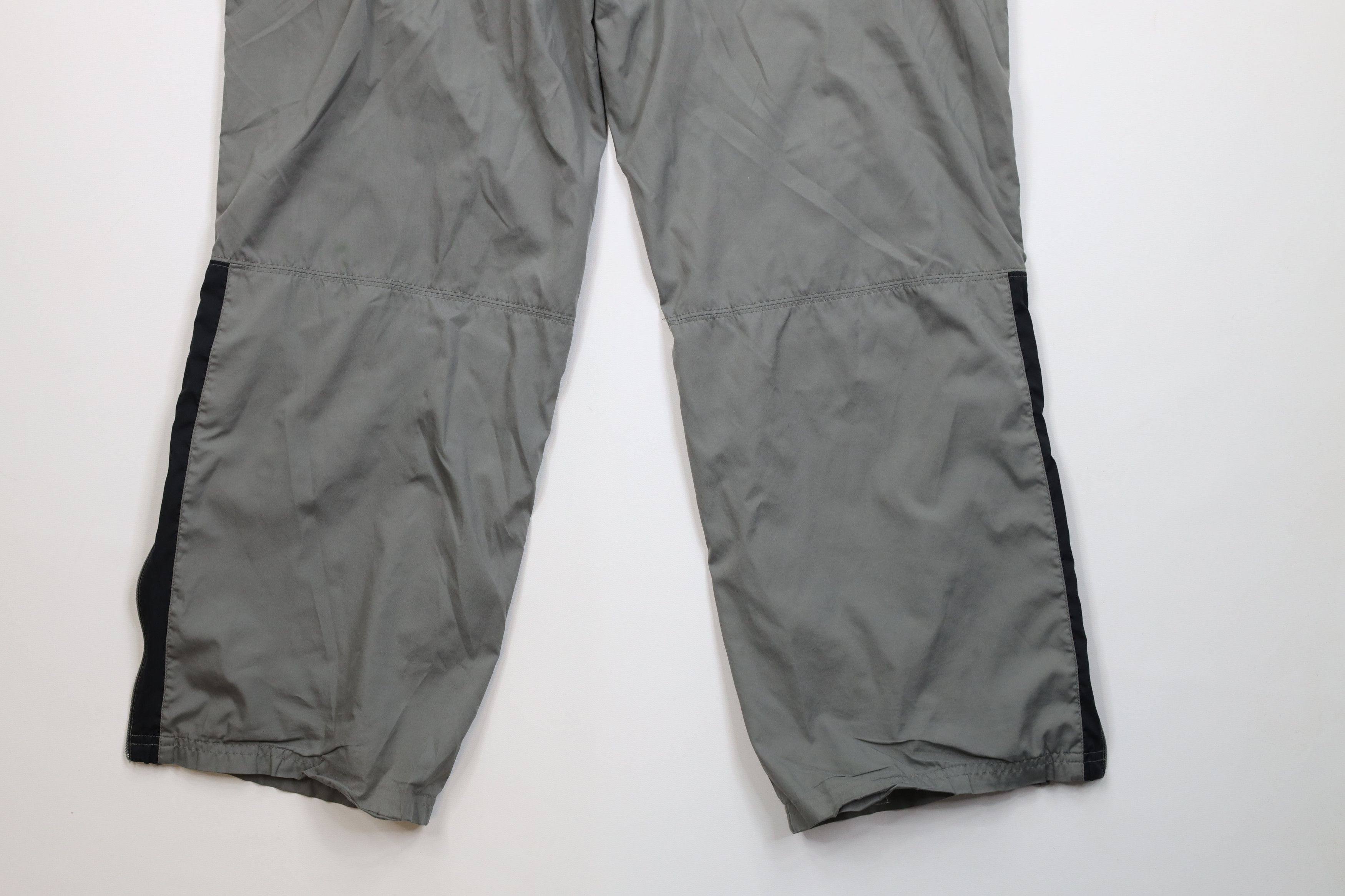 Reebok Vintage 90s Y2K Reebok Lined Wide Leg Windbreaker Pants Gray Size US 36 / EU 52 - 14 Thumbnail