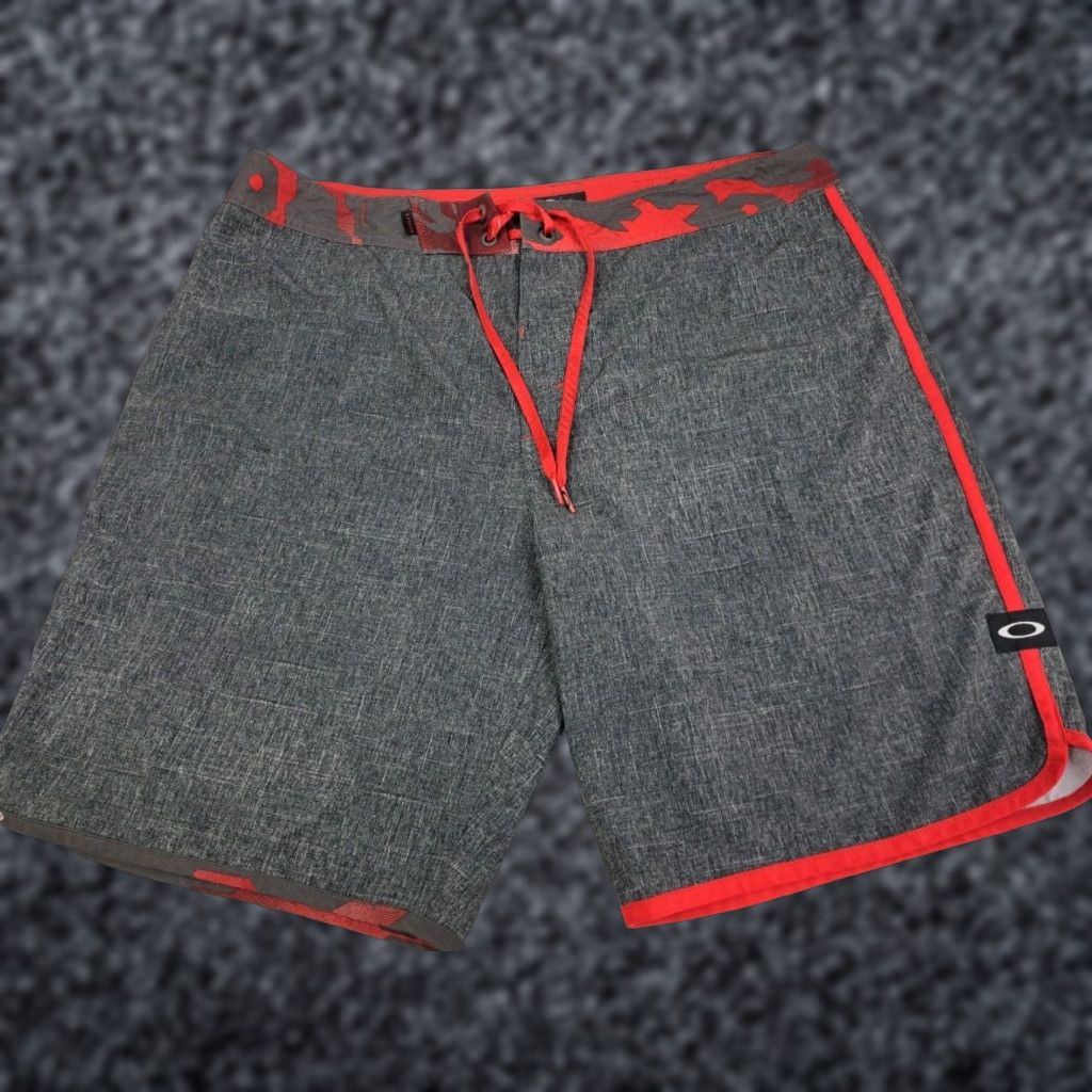 Oakley Oakley Mens Board Shorts Grey/Red Back Pocket 38 Regular 9" P/SP #7002 Mens Swim Bottoms Surfer Colorful 90s Size US 38 / EU 54 - 1 Thumbnail