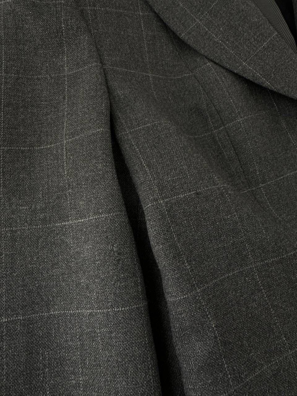 Kiton × Vintage Vintage Kiton Gray Women's Blazer Skirt Suit Lana Mohair Size M / US 6-8 / IT 42-44 - 8 Thumbnail