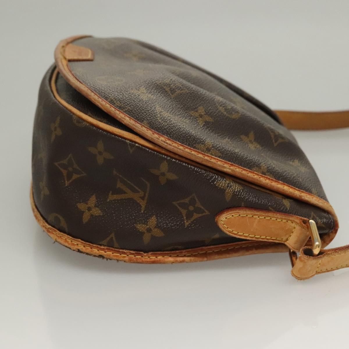 Louis Vuitton LOUIS VUITTON Monogram Menilmontant PM Shoulder Bag M40474 Size ONE SIZE - 3 Thumbnail