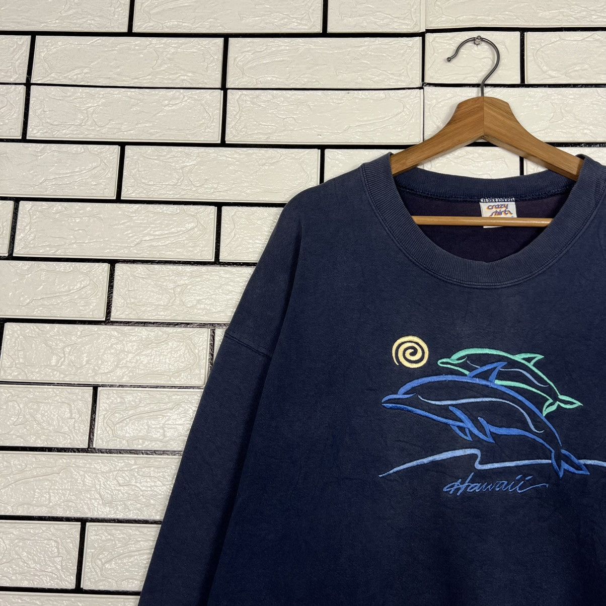 Vintage 90s CRAZYSHIRT Hawaii Dolphin Big Logo Sweatshirt #4173-C191 Size US L / EU 52-54 / 3 - 4 Thumbnail
