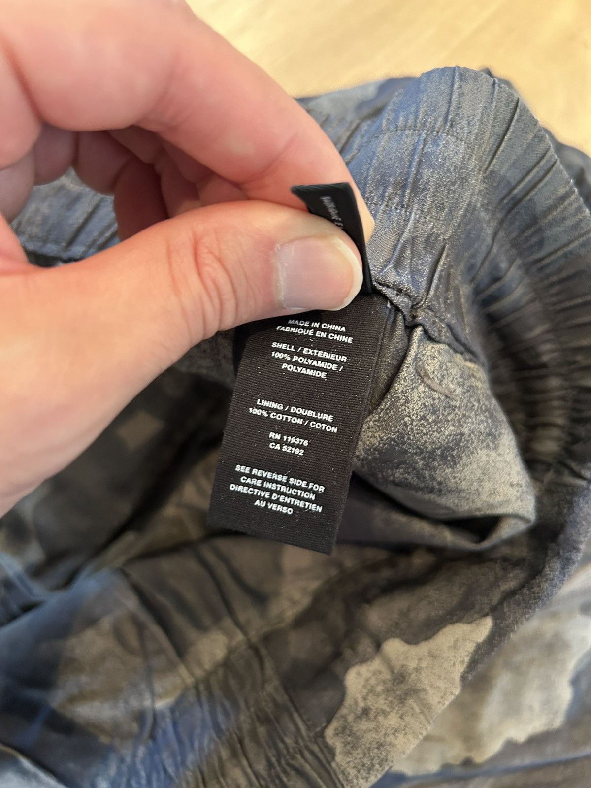 Helmut Lang Helmut Lang Camo Shorts Size US 36 / EU 52 - 4 Thumbnail
