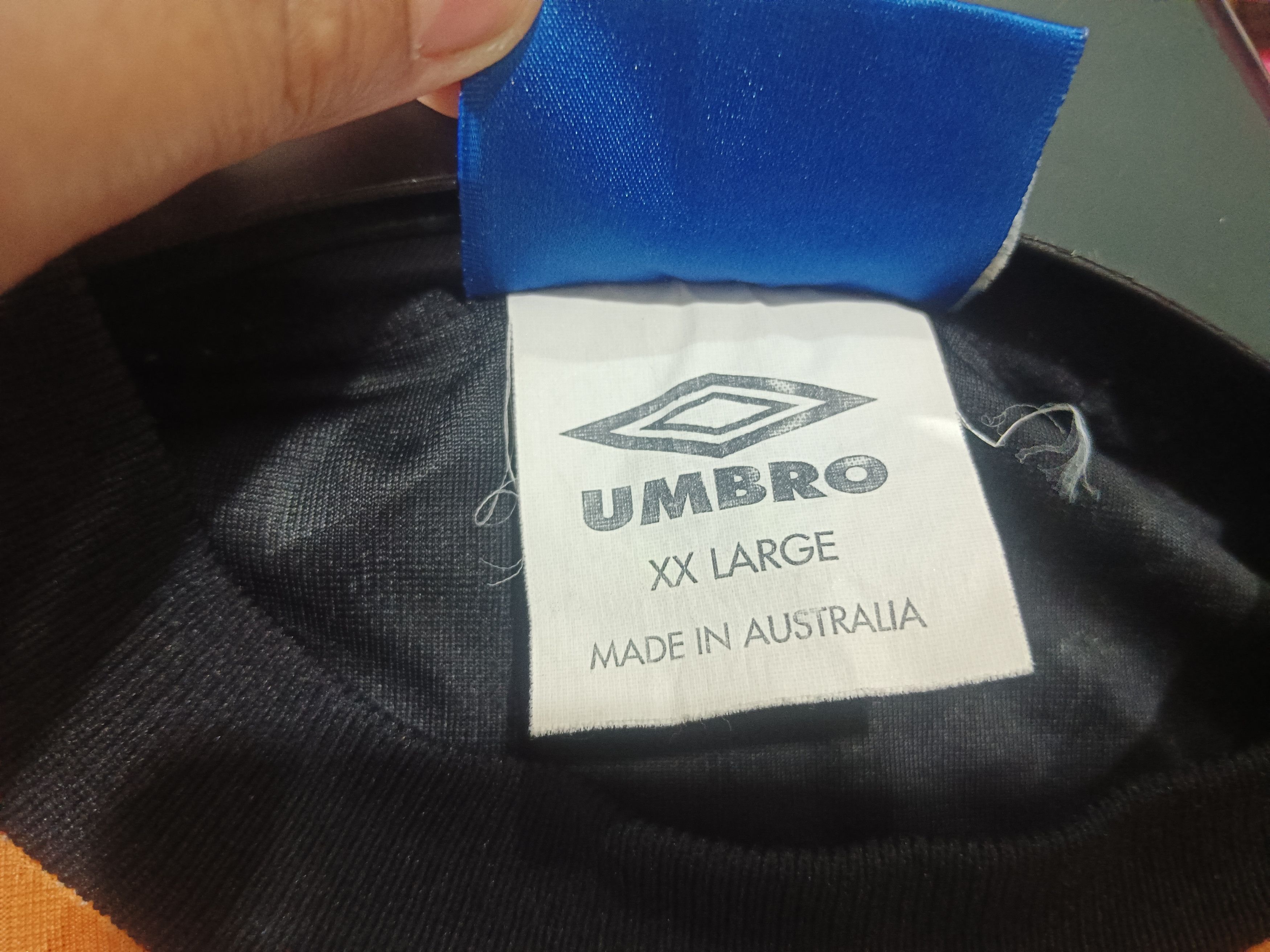 Umbro Vintage Umbro goalkeeper jersey Size US XXL / EU 58 / 5 - 4 Thumbnail
