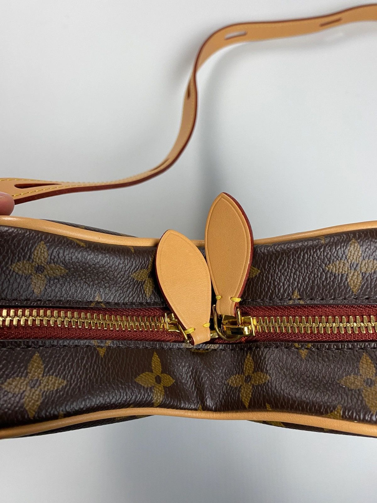 LOUIS VUITTON VALENTINES DAY EXCLUSIVE HEART MONOGRAM BAG