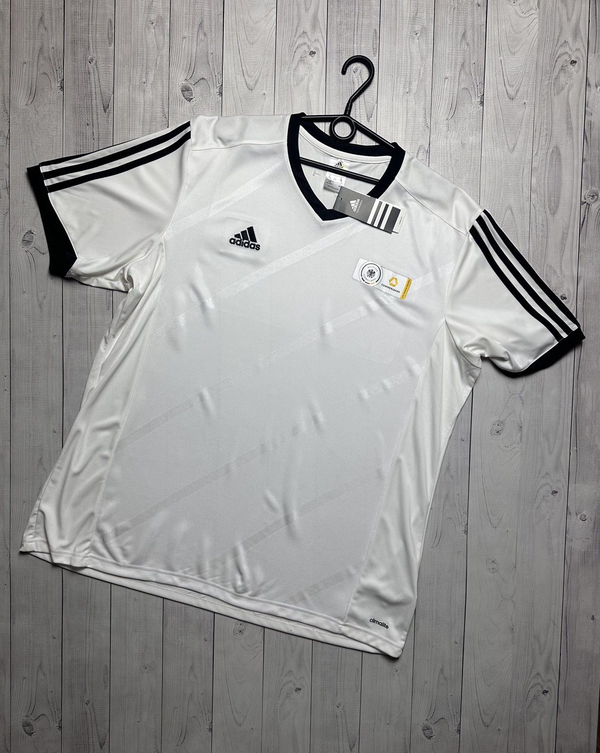 Adidas × Vintage Vintage Deutschland soccer jersey Germany size XXL Size US XXL / EU 58 / 5 - 1 Thumbnail