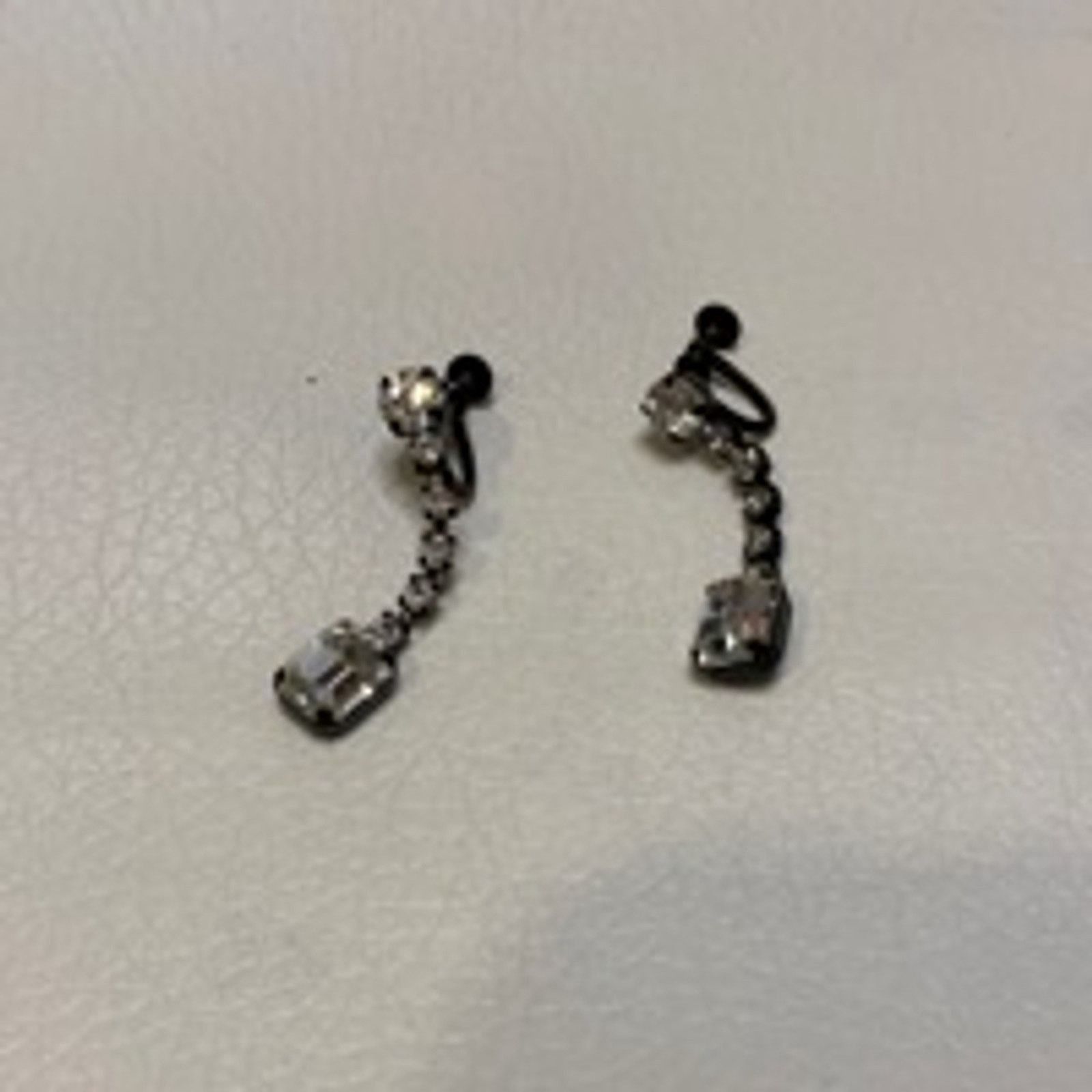 Other Black Rhinestone Drop Earrings Silver Crystal Dangle Size ONE SIZE - 3 Thumbnail