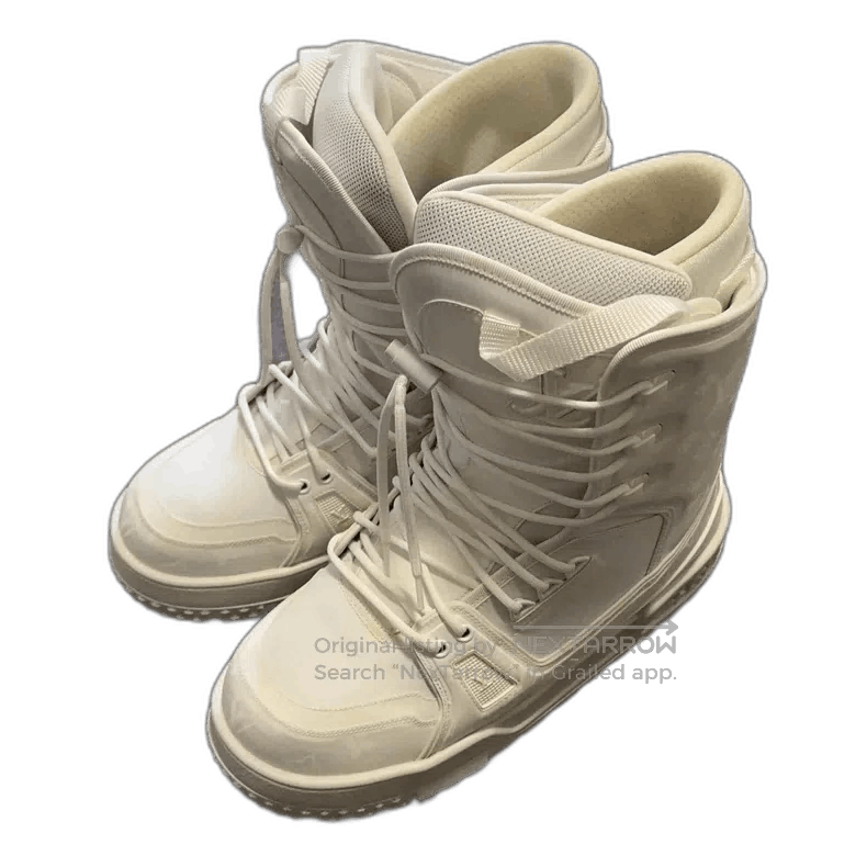 Louis Vuitton Louis Vuitton White Snow Boots for Men. Size US 9 / EU 42 - 1 Thumbnail