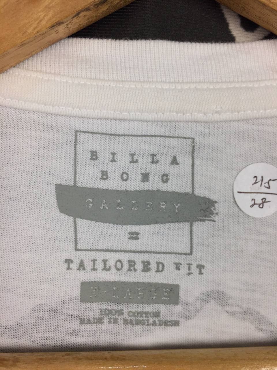 Billabong Billabong Gallery Wax Head Surf Skate Tailored Fit Tee Size US L / EU 52-54 / 3 - 16 Thumbnail