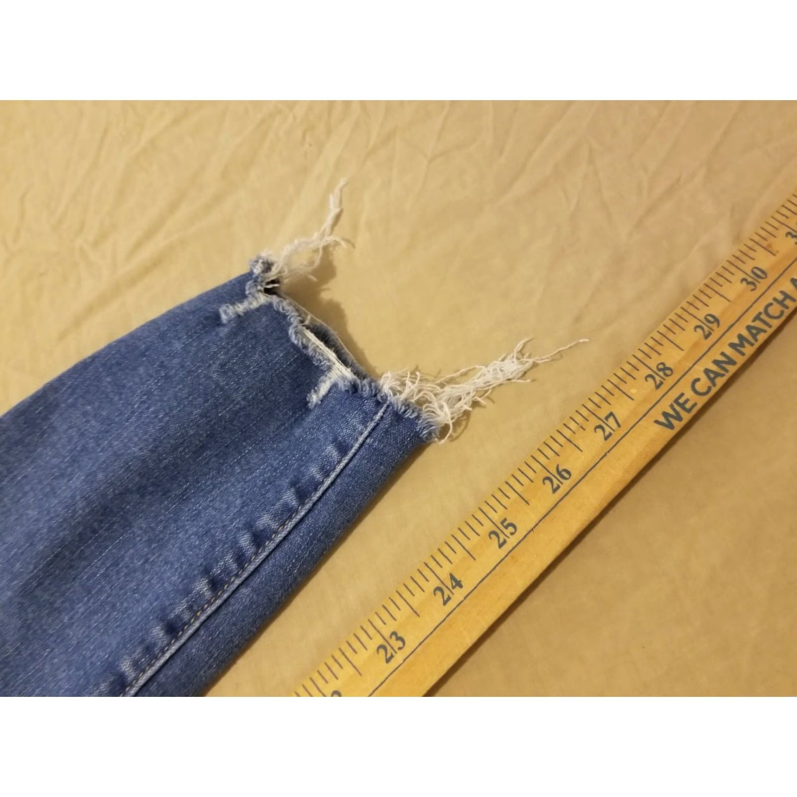 American Eagle Outfitters Womens American Eagle Outfitters Jeans Skinny 12 Short Denim Blue Jegging Pants Shirt? Size 34" / US 12 / IT 48 - 8 Thumbnail
