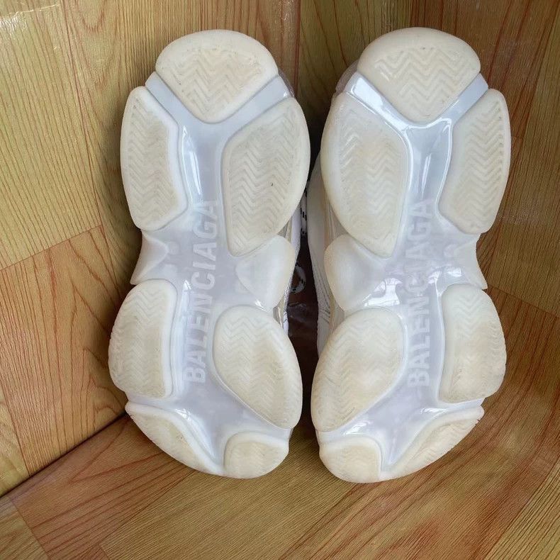 Balenciaga Triple S White Sneakers Size 37-2505
