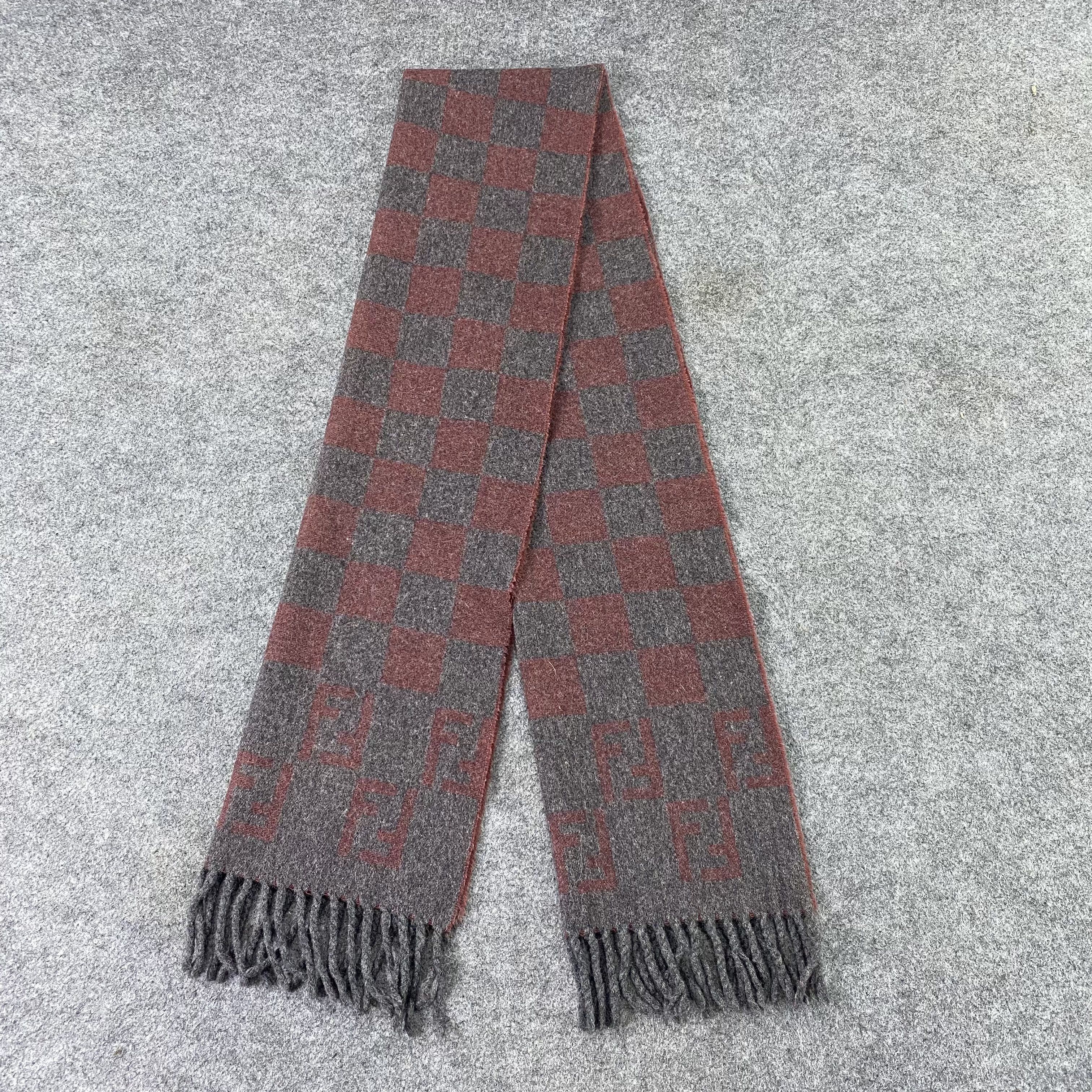 Designer Fendi Missing Tag Scarf / Muffler / Neckwear - T1384 Size ONE SIZE - 4 Thumbnail