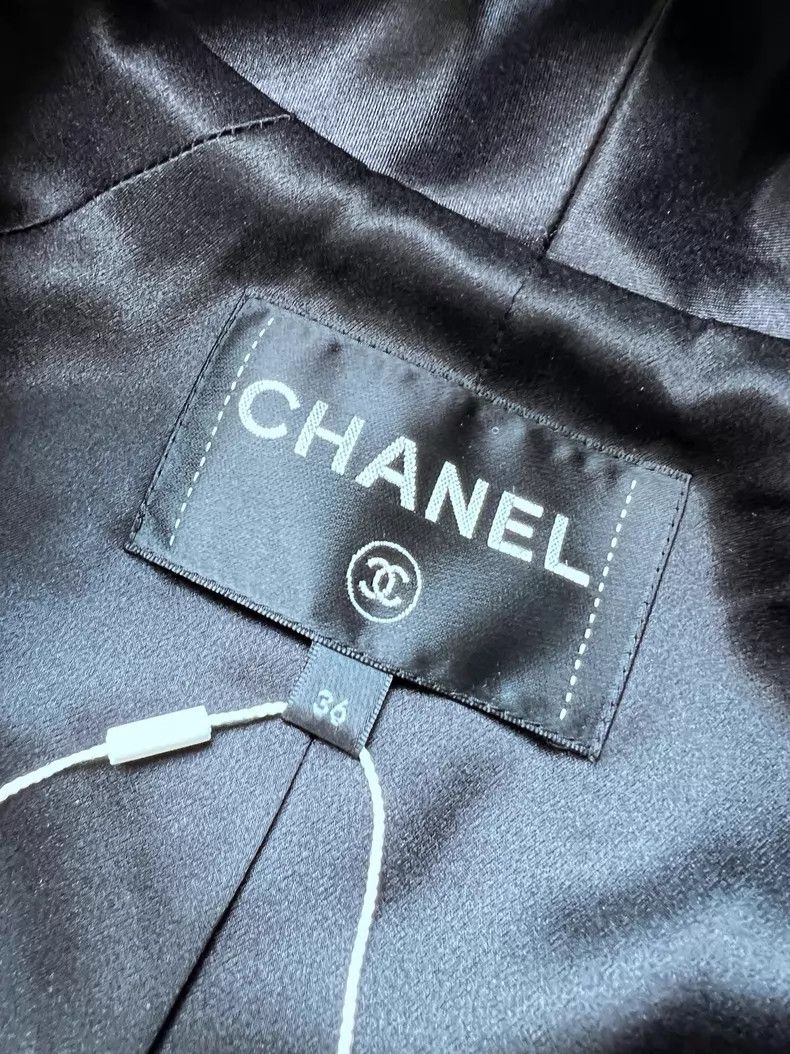 Chanel Chanel Black satin lapel long-sleeved short jacket Size XS / US 0-2 / IT 36-38 - 6 Thumbnail