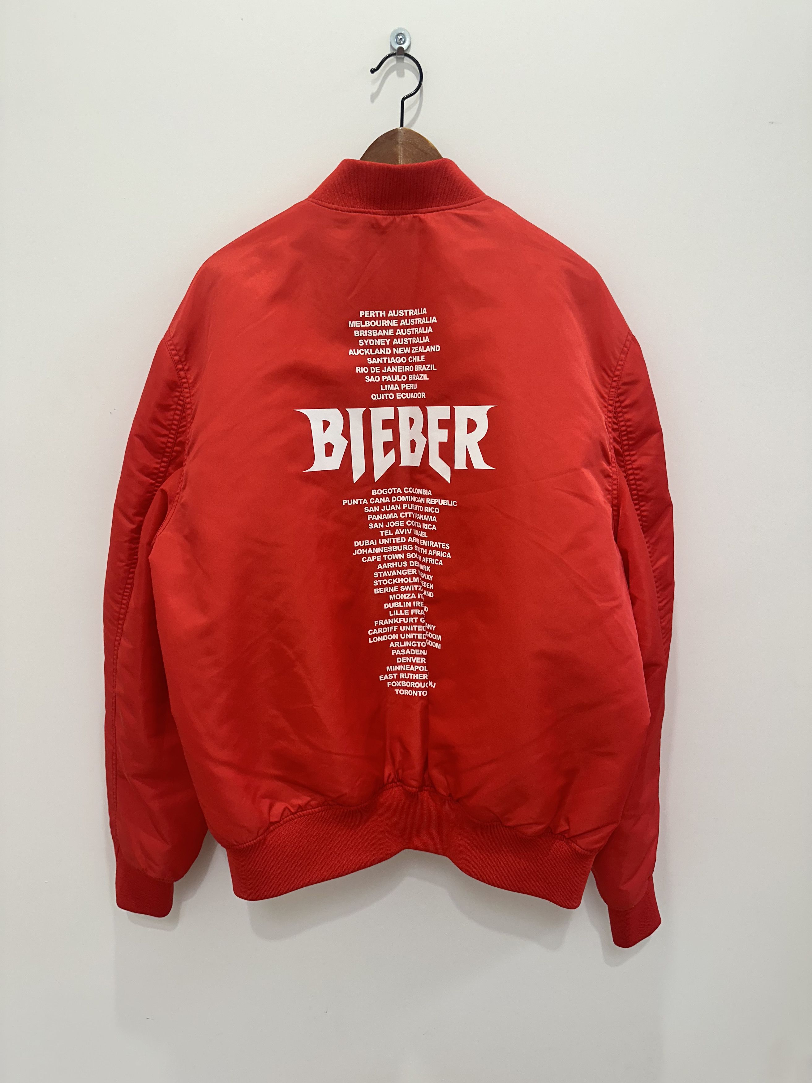 Justin Bieber Justin Bieber - "Team" Tour Security Jacket 2017 Size US XL / EU 56 / 4 - 2 Thumbnail