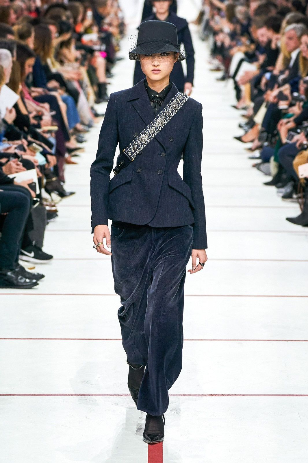 Dior Navy Corduroy Pants Size US 30 / EU 46 - 1 Thumbnail