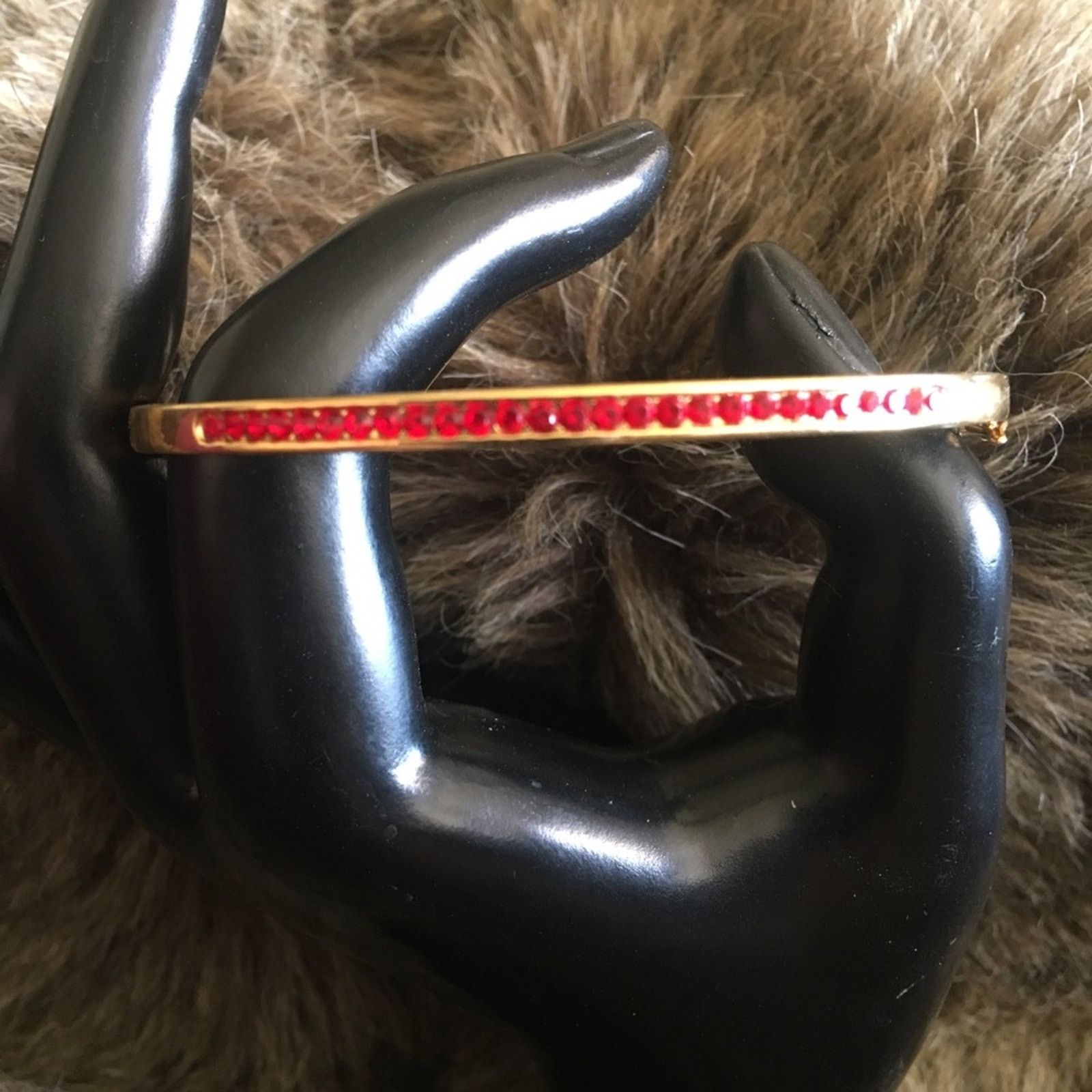 Jewelry Gold plated inlaid ruby crystal bangle bracelet Size ONE SIZE - 1 Thumbnail