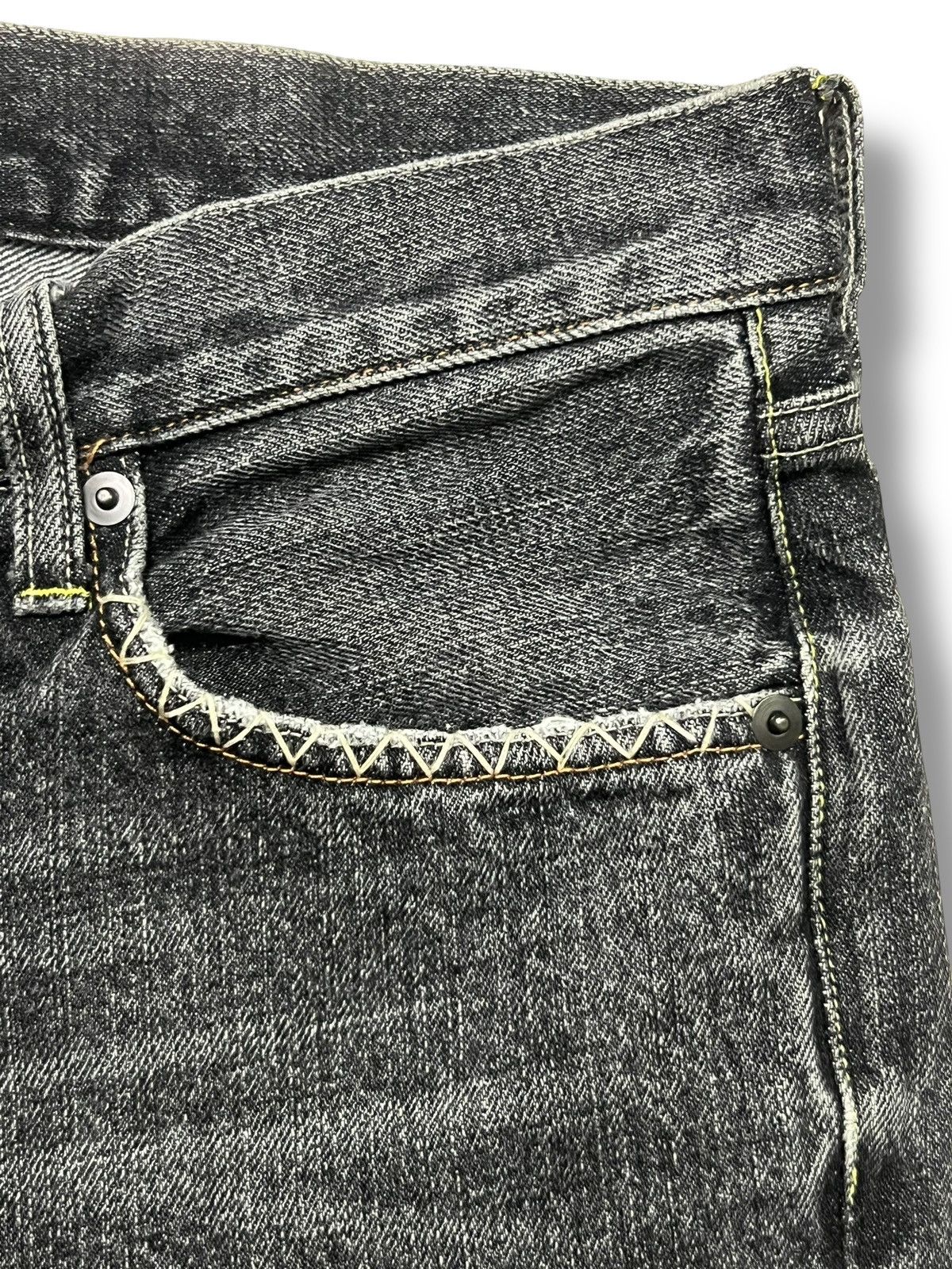 Uniqlo Bootcut Vintage Uniqlo Japan - Black Stone Wash, Distressed Size US 30 / EU 46 - 9 Thumbnail
