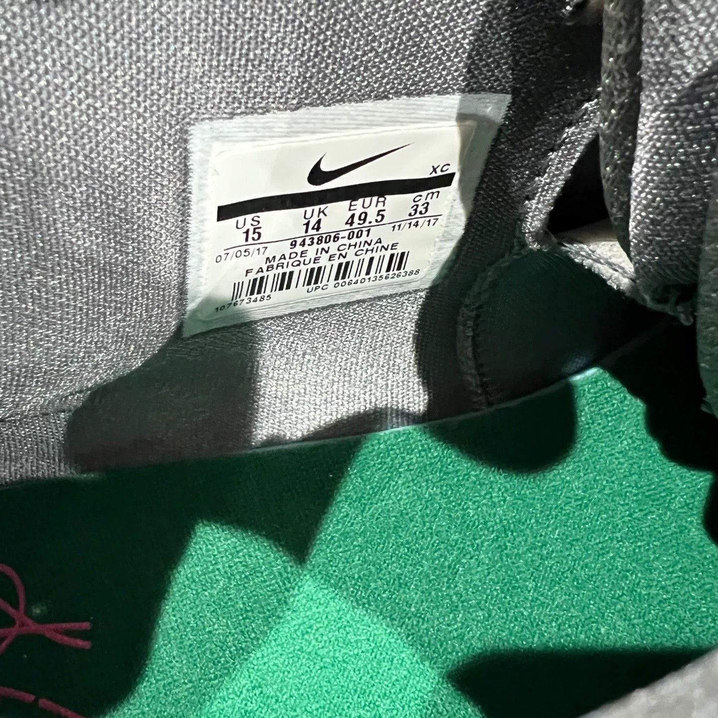 Nike Nike Kyrie 4 Gray Green Basketball Shoes Size US 5 / EU 37 - 7 Thumbnail