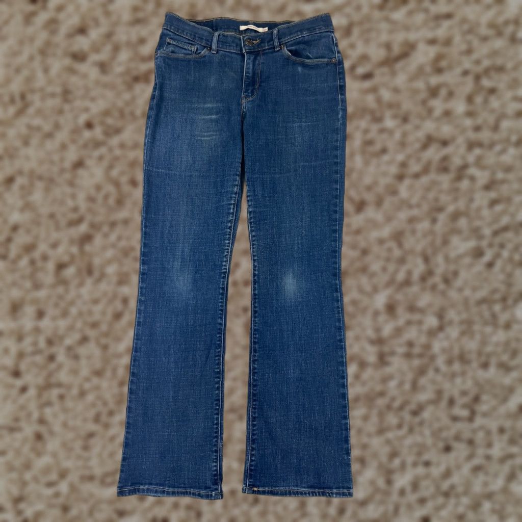 Levi's Levis Jeans Women 10 Blue Denim Bootcut Mid Rise 29x28 Slimming Comfort 5-Pocket Modern American Jeans Mens? Size 32" / US 10 / IT 46 - 1 Thumbnail