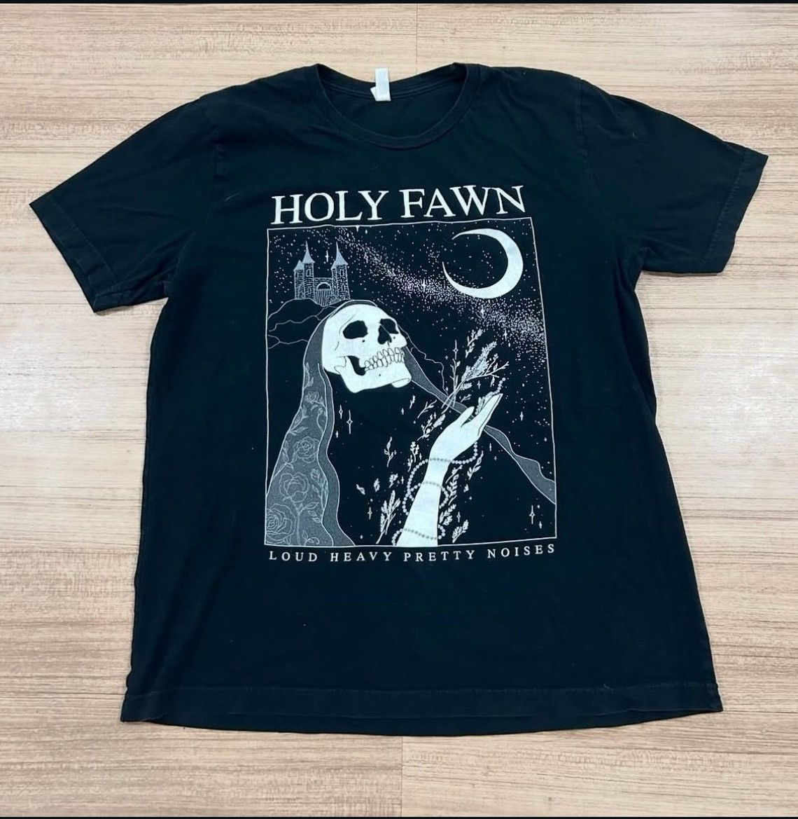 Band Tees Holy Fawn Size US XL / EU 56 / 4 - 1 Thumbnail