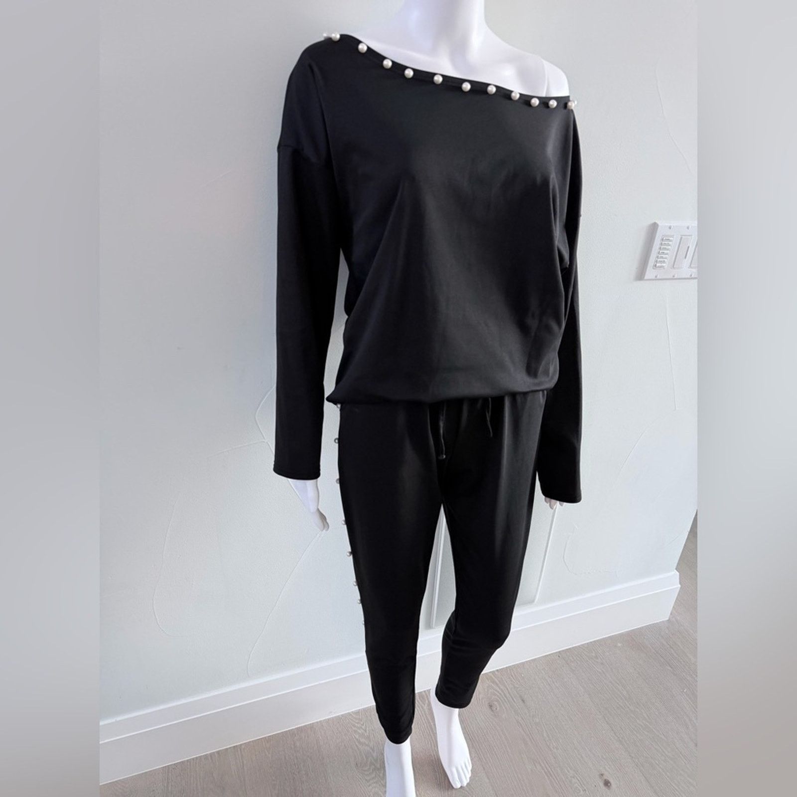 Other New Y2K Black Pearl-Embellished Lounge Set size XS/S/M Size 26" / US 2 / IT 38 - 5 Thumbnail