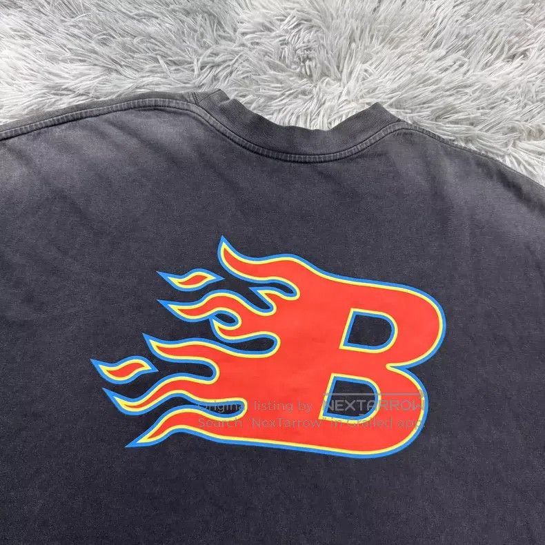 Balenciaga Balenciaga Flame Short Sleeve Size US XS / EU 42 / 0 - 4 Thumbnail