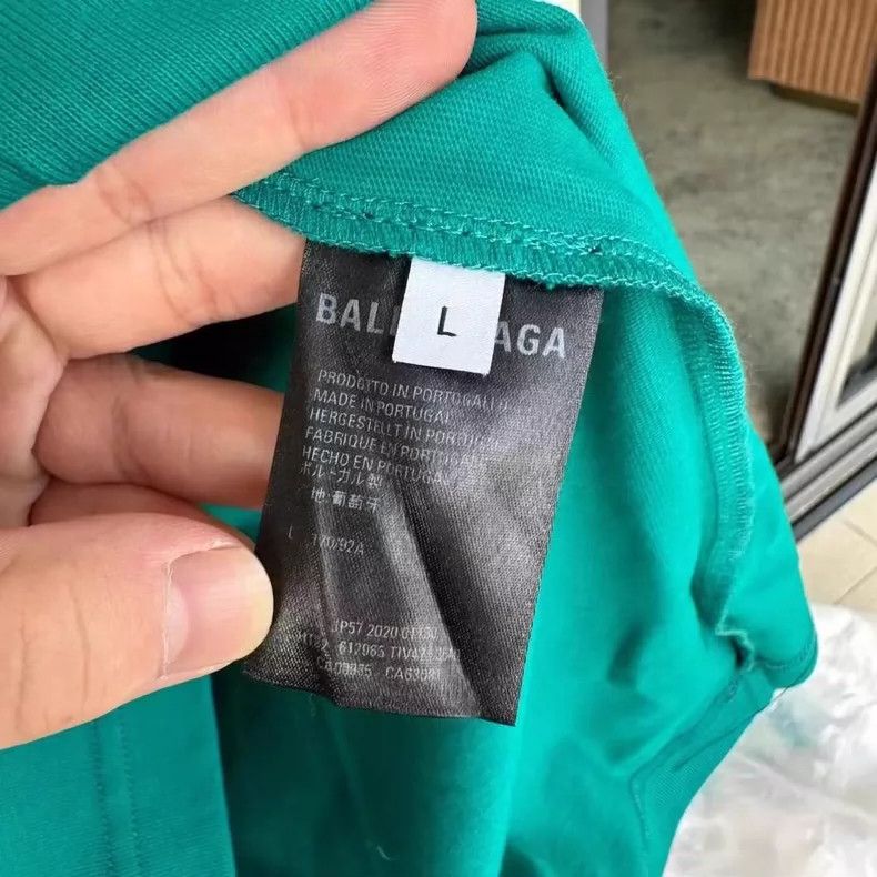 Balenciaga Balenciaga New Lake Green Figure Short Sleeve Size US L / EU 52-54 / 3 - 4 Thumbnail