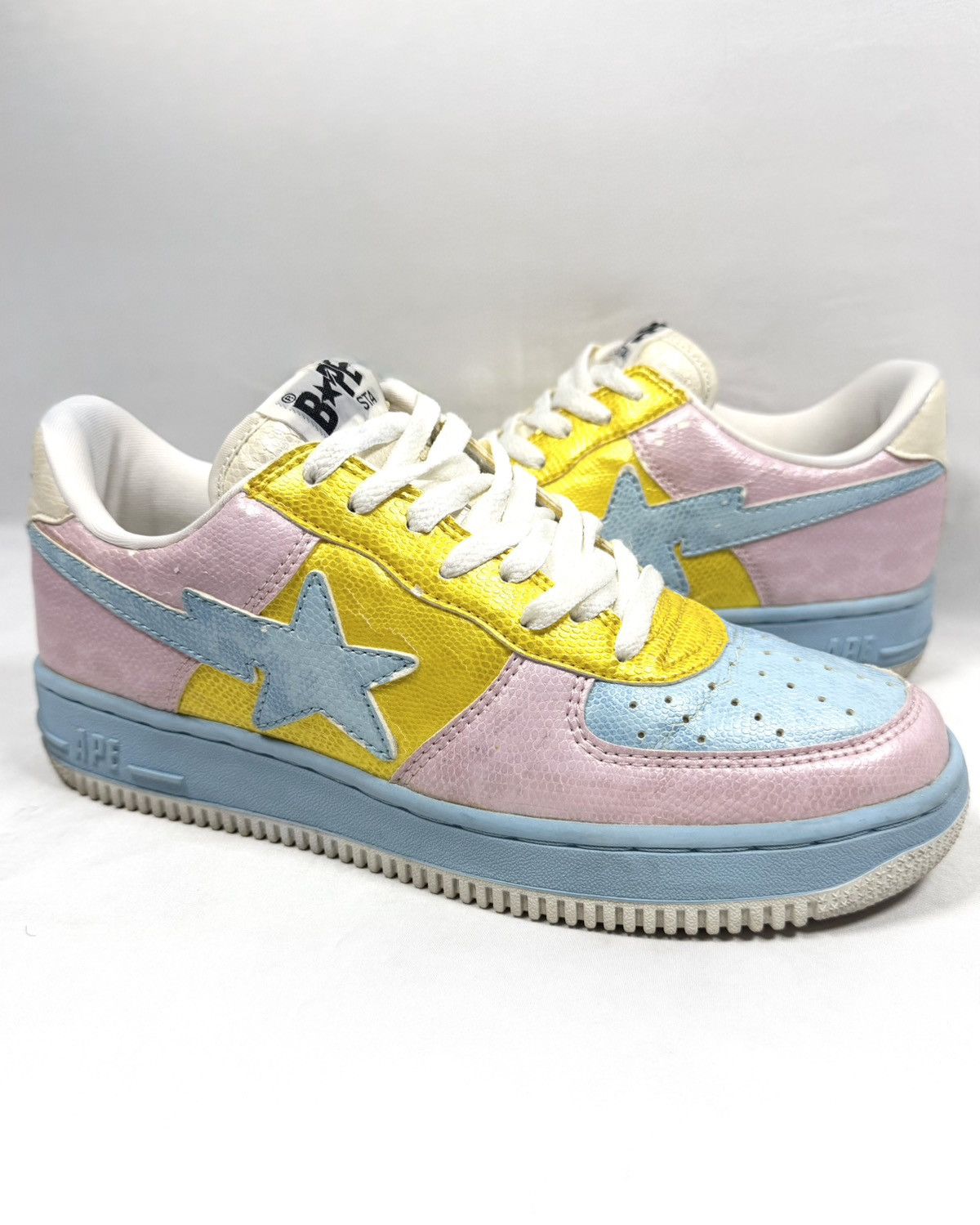 Bape 2006 A Bathing Ape ‘Cotton Candy’ Snakeskin Bapesta Low Size US 9 / EU 42 - 1 Thumbnail