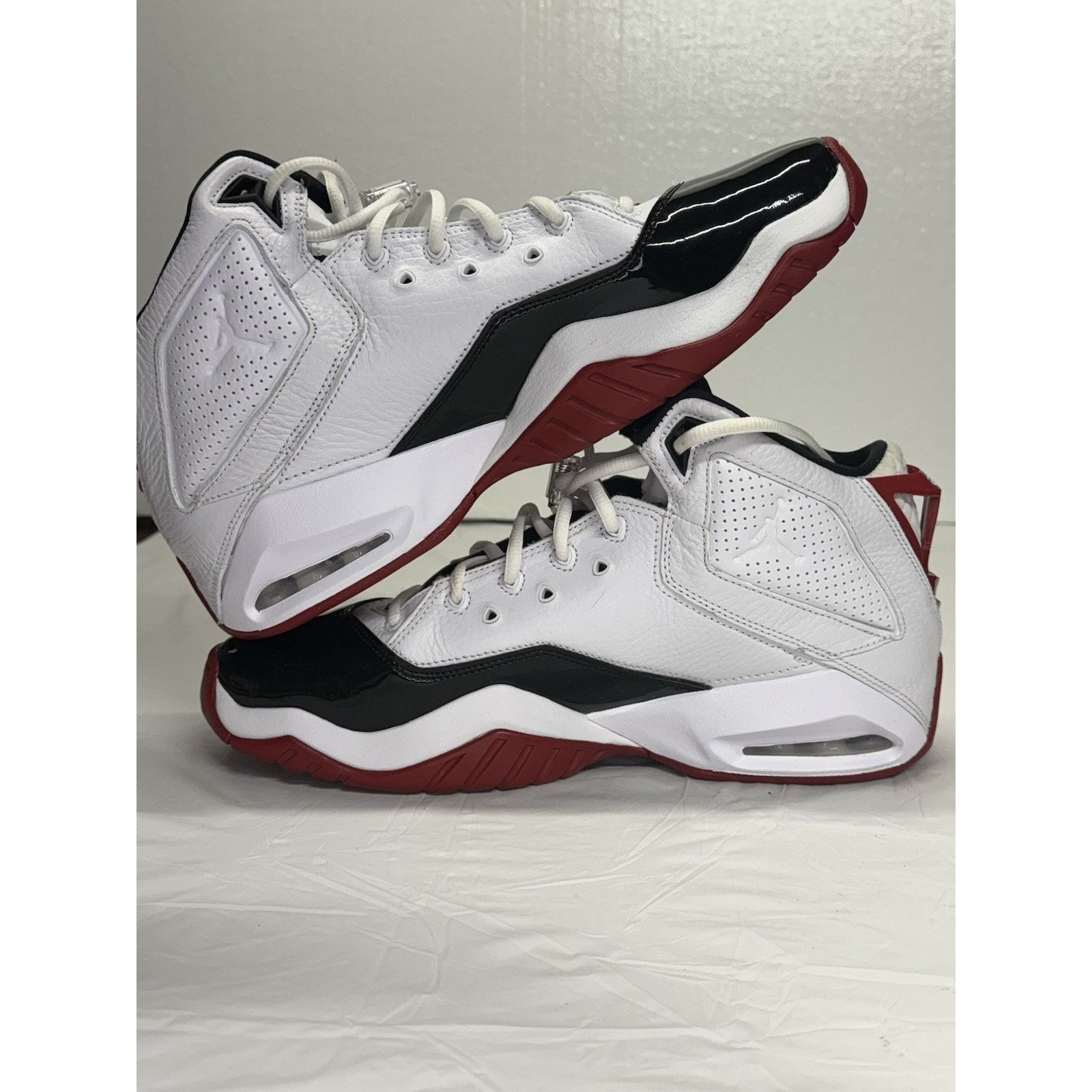 Nike Nike Size 12 Men’s Jordan B'Loyal White Red Black Size US 12 / EU 45 - 2 Thumbnail