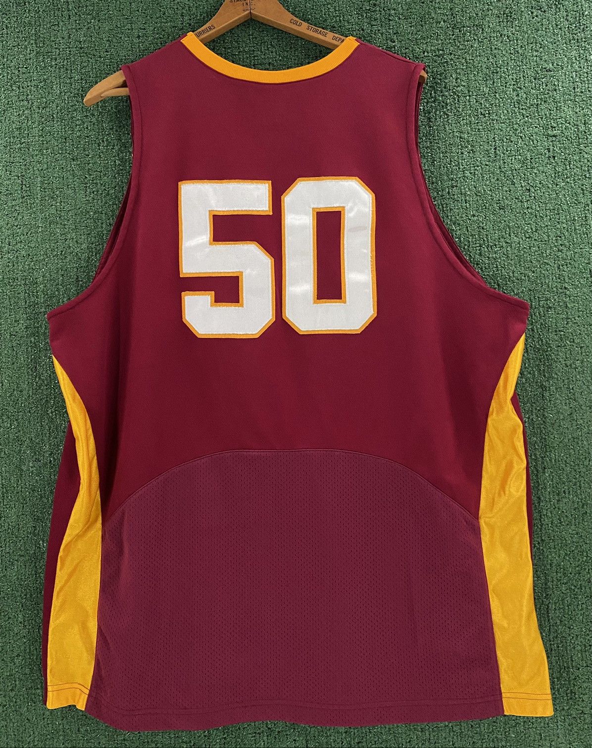 Nike Vintage 90’s Nike Bears Stitched Basketball Jersey Mens 2XL Size US XXL / EU 58 / 5 - 6 Thumbnail
