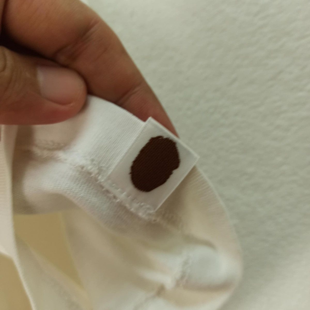 Bape × Vintage Bathing Ape circle tee White shirt Size US L / EU 52-54 / 3 - 6 Thumbnail