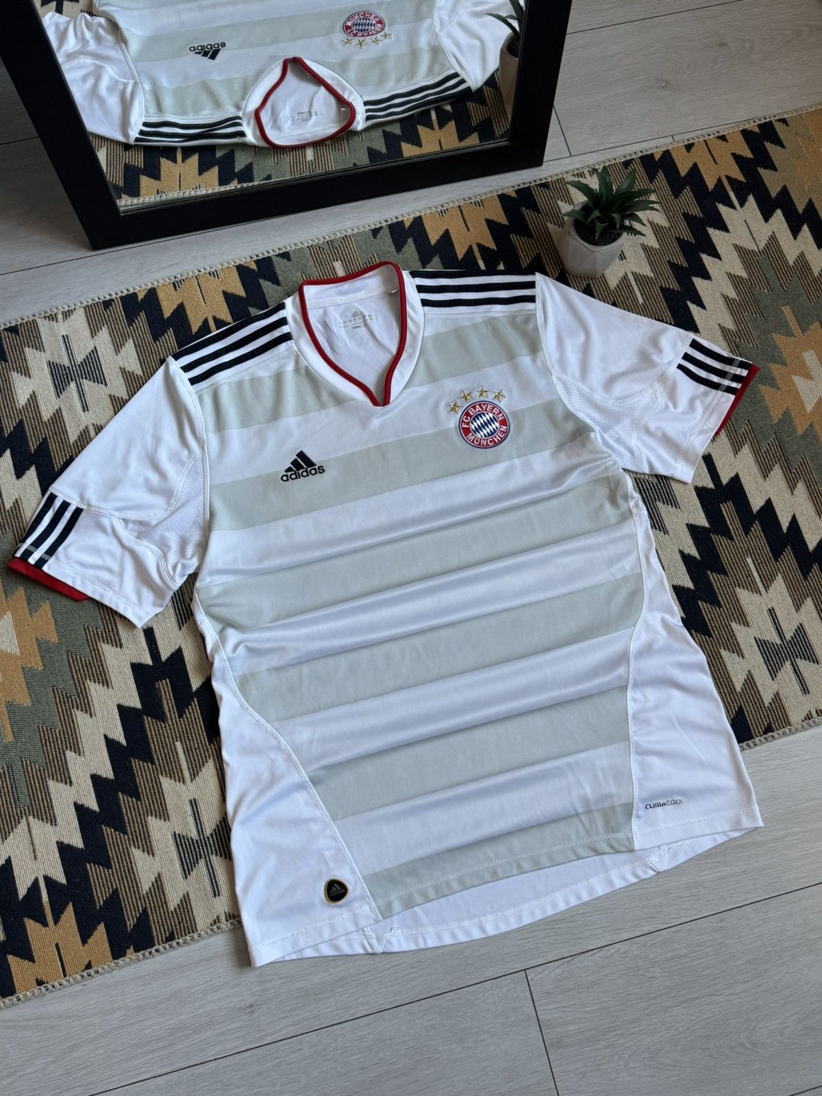 Adidas Vintage Adidas Bayern München 2010 Blockcore Soccer Jersey Size US XL / EU 56 / 4 - 2 Thumbnail