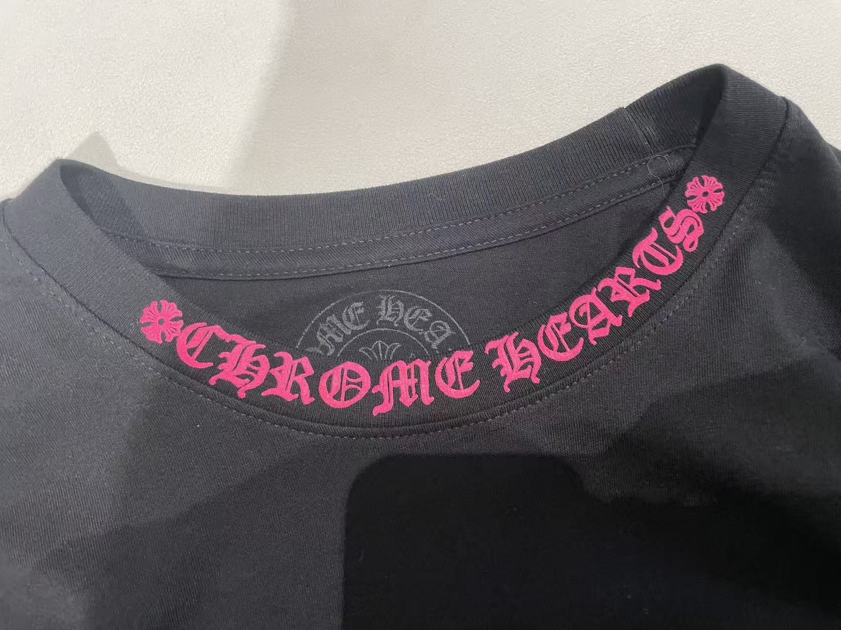 Chrome Hearts Chrome Hearts Pink Neck Logo Long Sleeve T-Shirt Tee Size L / US 10 / IT 46 - 3 Thumbnail